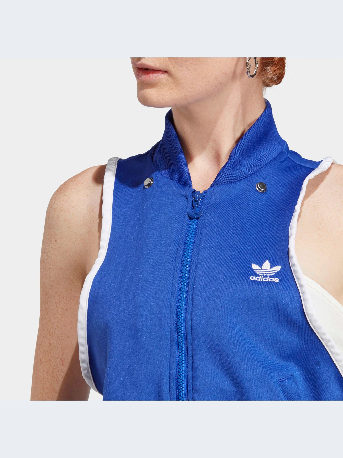 Худи и свитшоты Adidas модель IC5580-KZ Худи и свитшоты Adidas модель IC5580-KZ Фото