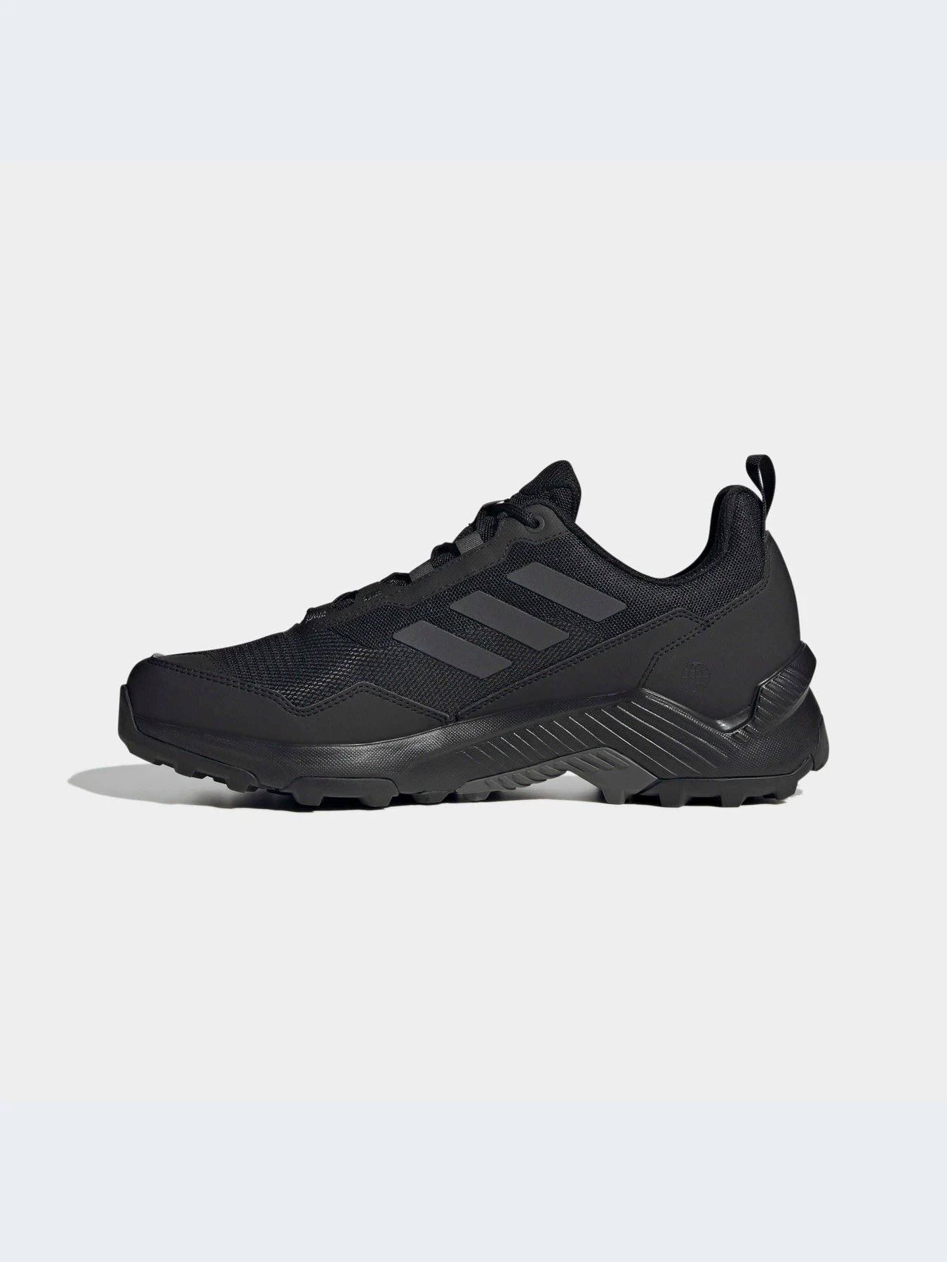 Кроссовки Adidas модель HP8606-KZ Кроссовки Adidas модель HP8606-KZ Фото