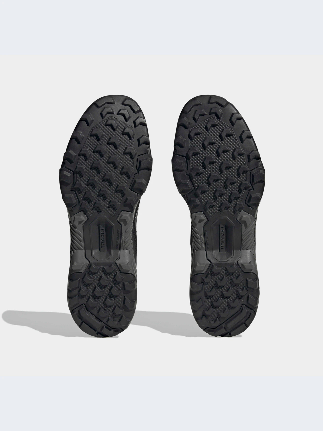 Кроссовки Adidas модель HP8606-KZ Кроссовки Adidas модель HP8606-KZ Фото