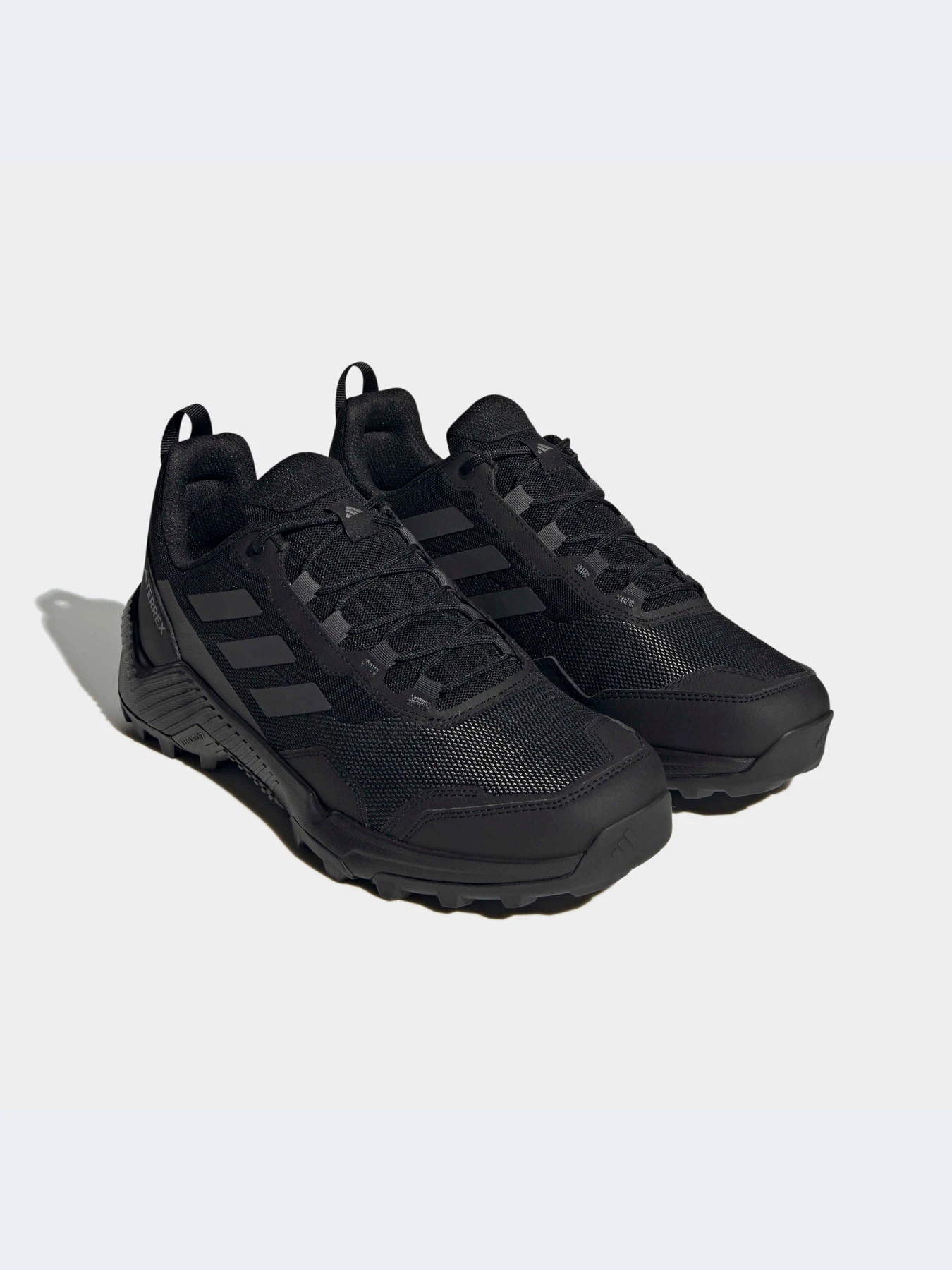 Кроссовки Adidas модель HP8606-KZ Кроссовки Adidas модель HP8606-KZ Фото