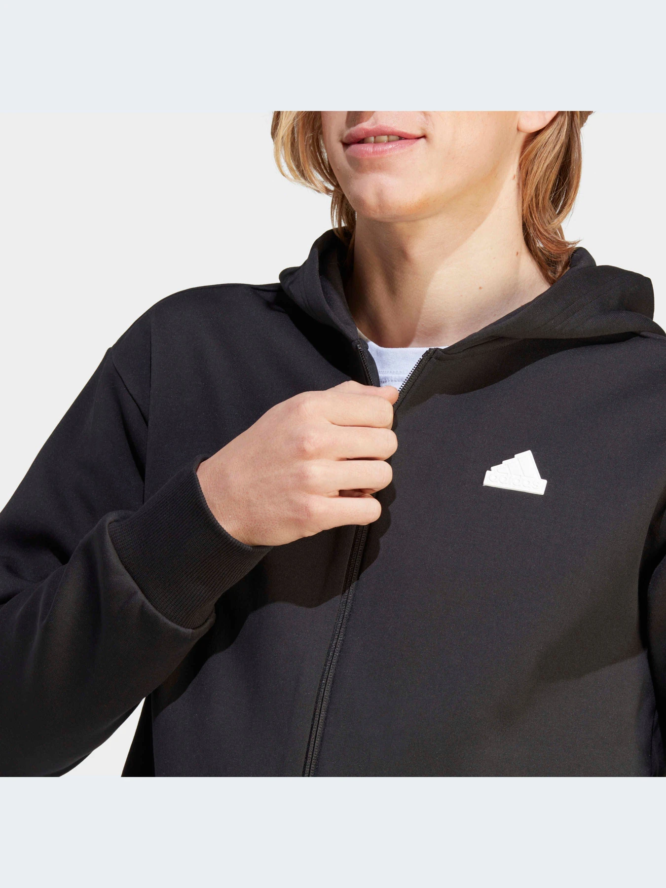 Худи и свитшоты Adidas модель IB4937-KZ Худи и свитшоты Adidas модель IB4937-KZ Фото