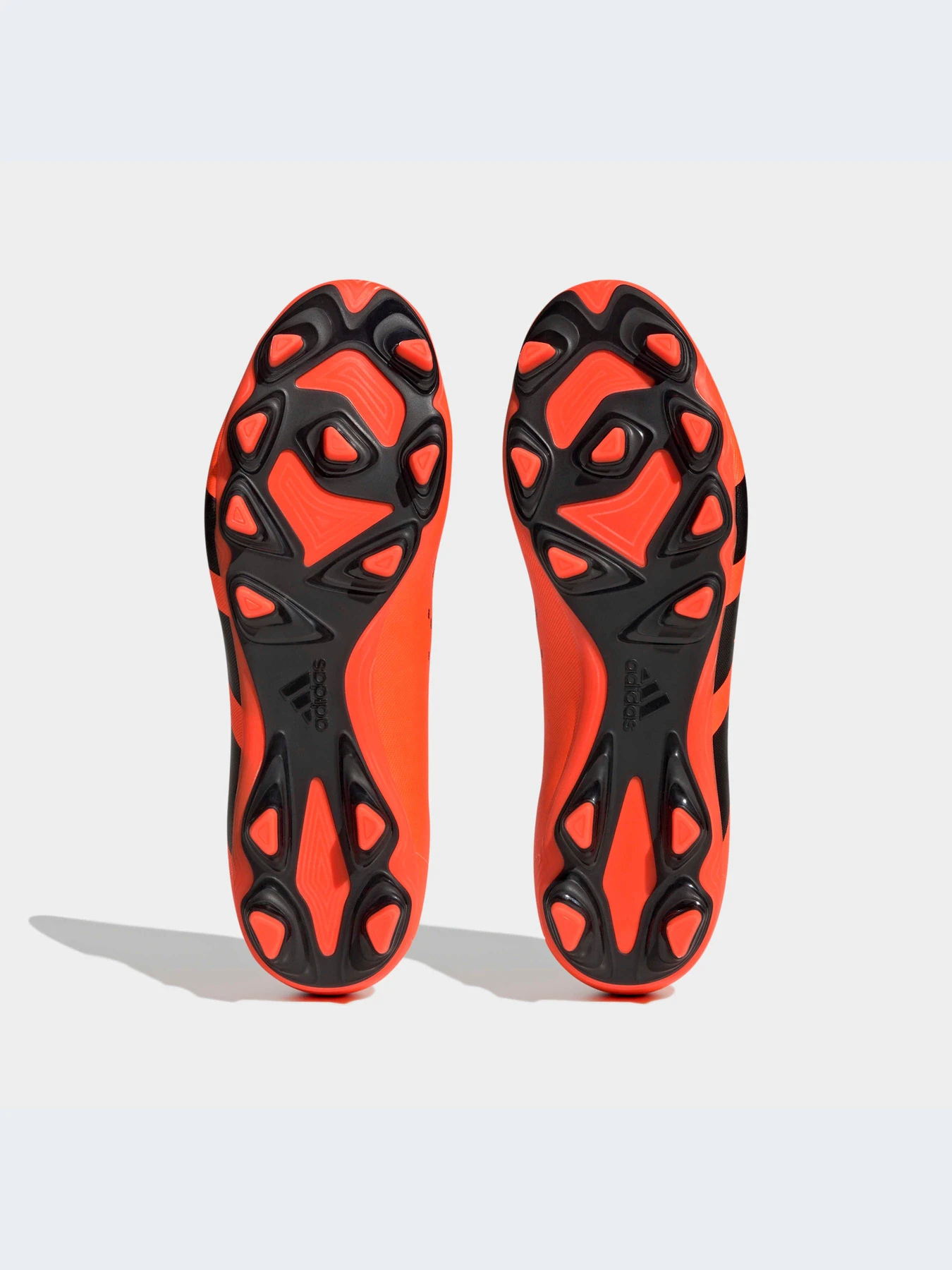 Кроссовки Adidas Predator модель GW4603-KZ Кроссовки Adidas Predator модель GW4603-KZ Фото