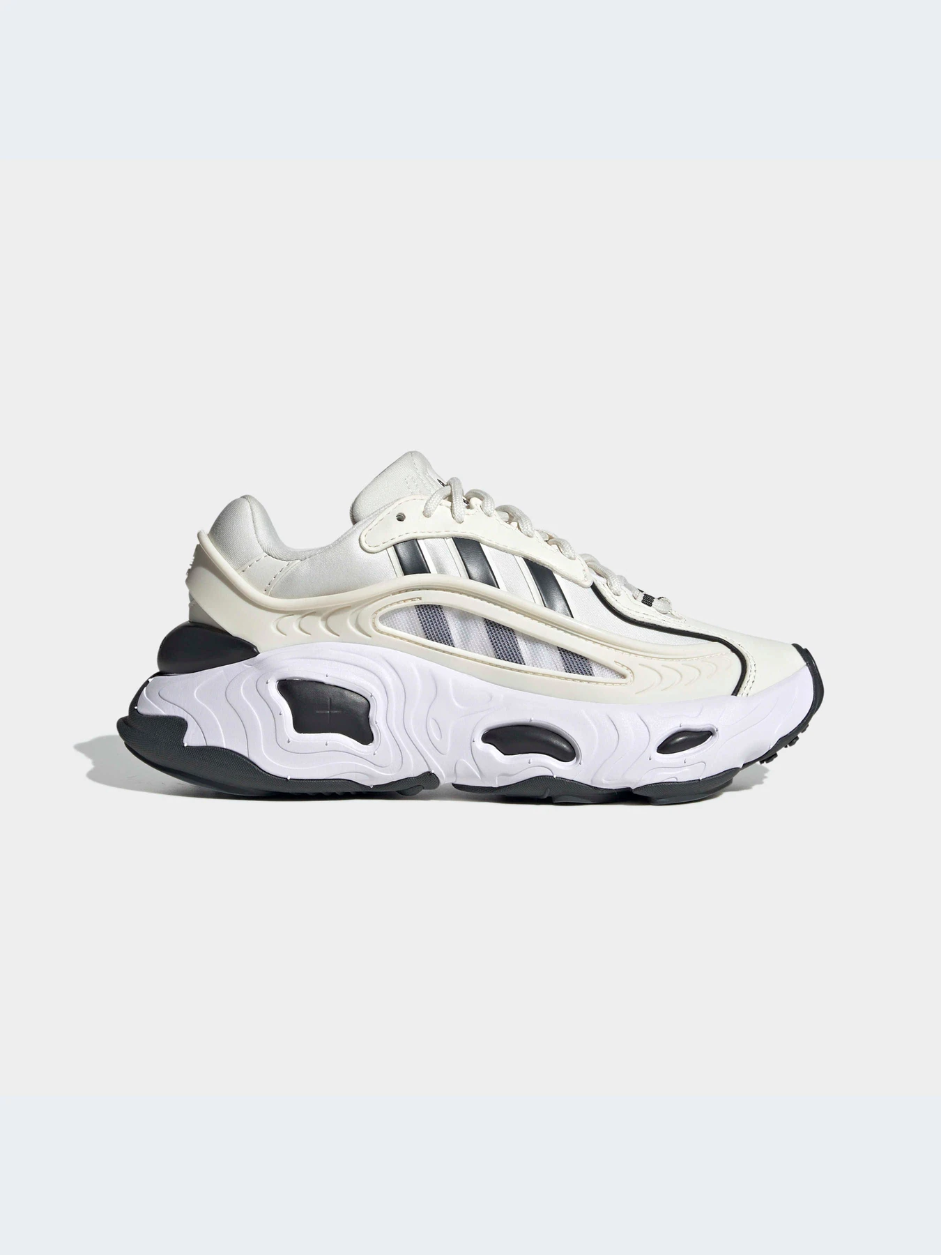 Кроссовки Adidas Ozweego модель HQ1640-KZ Кроссовки Adidas Ozweego модель HQ1640-KZ Фото