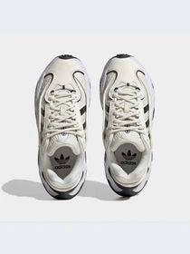 Кроссовки Adidas Ozweego модель HQ1640-KZ Фото