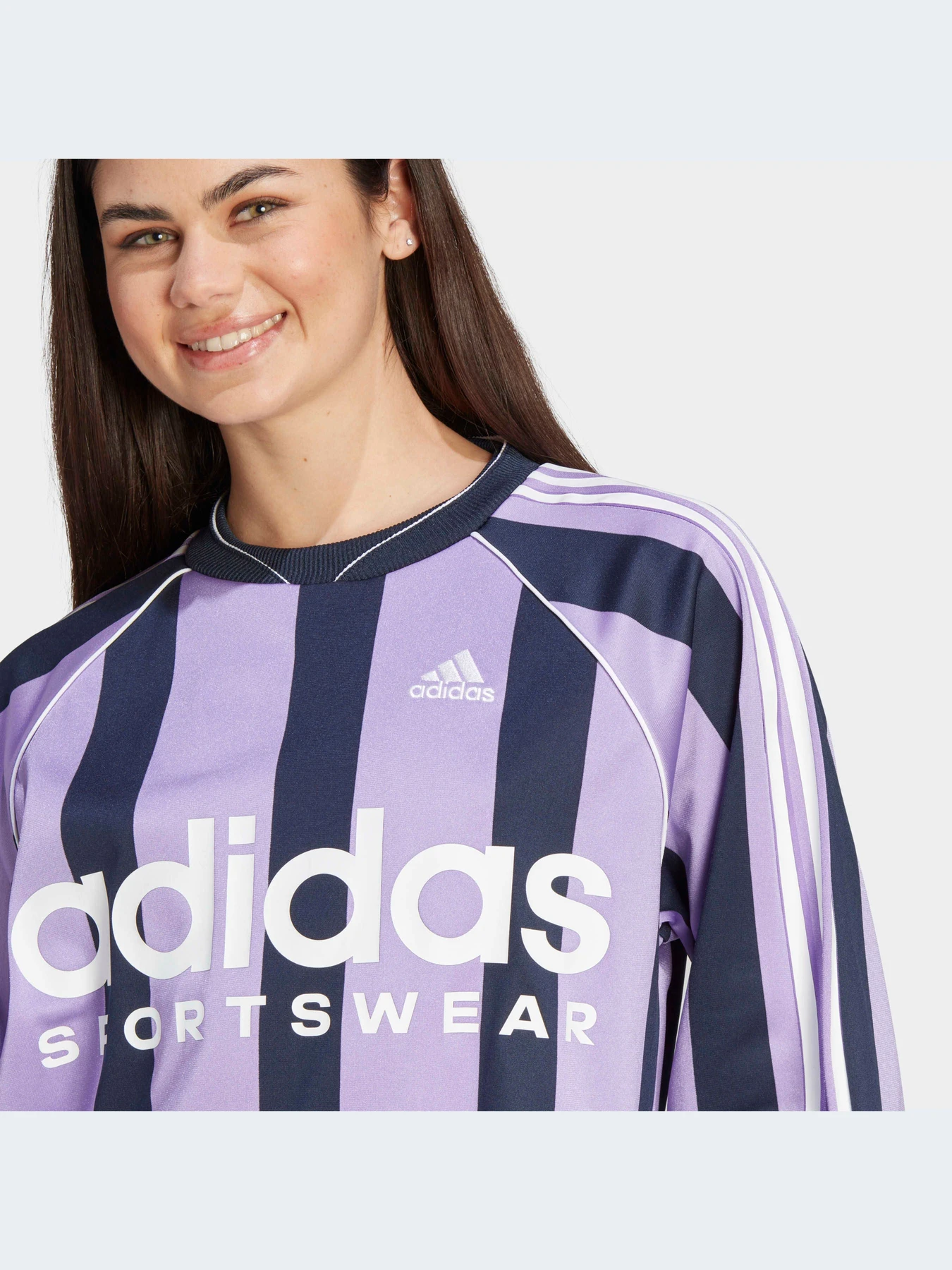 Худи и свитшоты Adidas модель IC6635-KZ Худи и свитшоты Adidas модель IC6635-KZ Фото