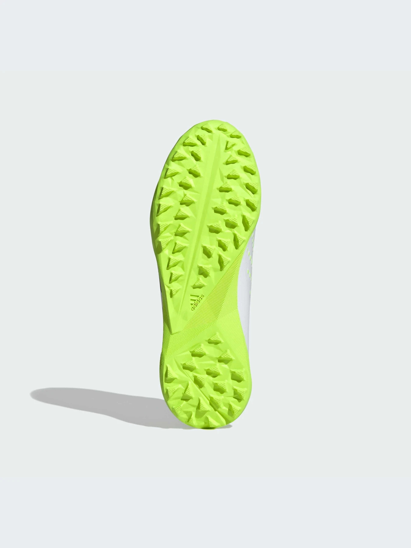 Кроссовки Adidas Predator модель IE9450-KZ Кроссовки Adidas Predator модель IE9450-KZ Фото