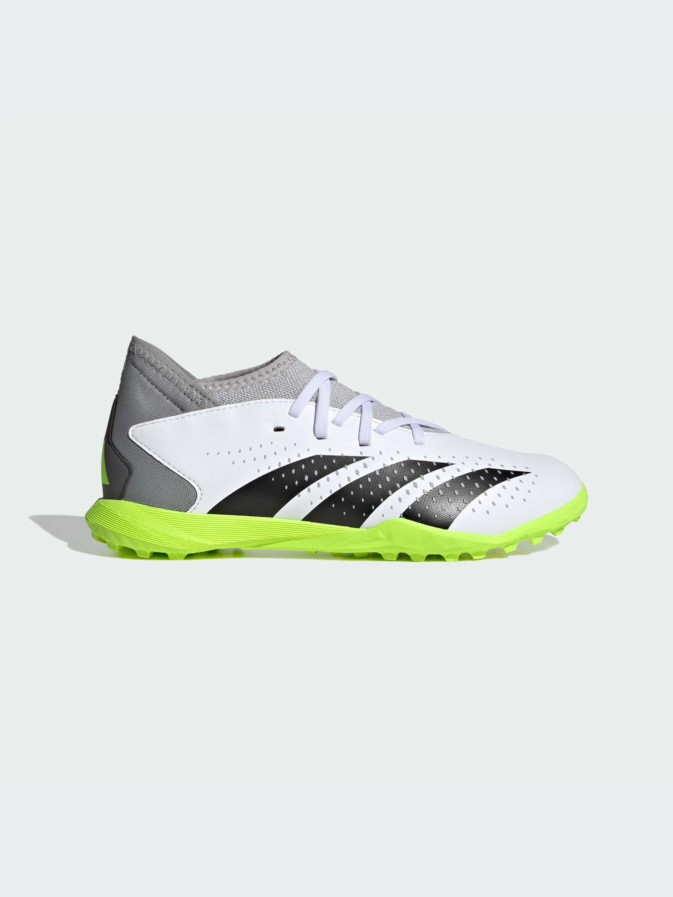 Кроссовки Adidas Predator модель IE9450-KZ Кроссовки Adidas Predator модель IE9450-KZ Фото