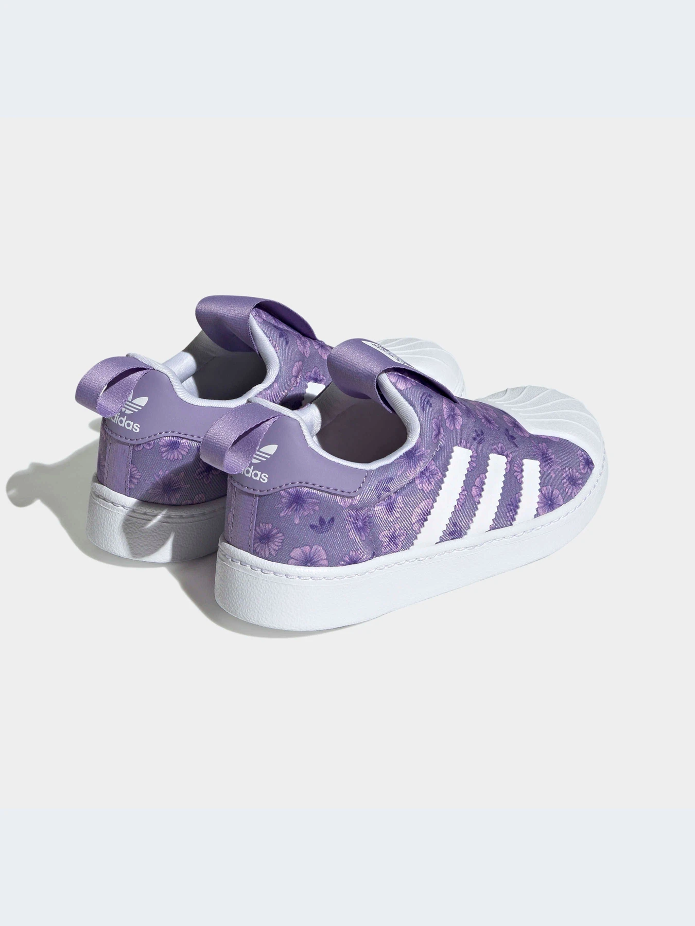 Кроссовки Adidas Superstar модель FZ5610-KZ Кроссовки Adidas Superstar модель FZ5610-KZ Фото