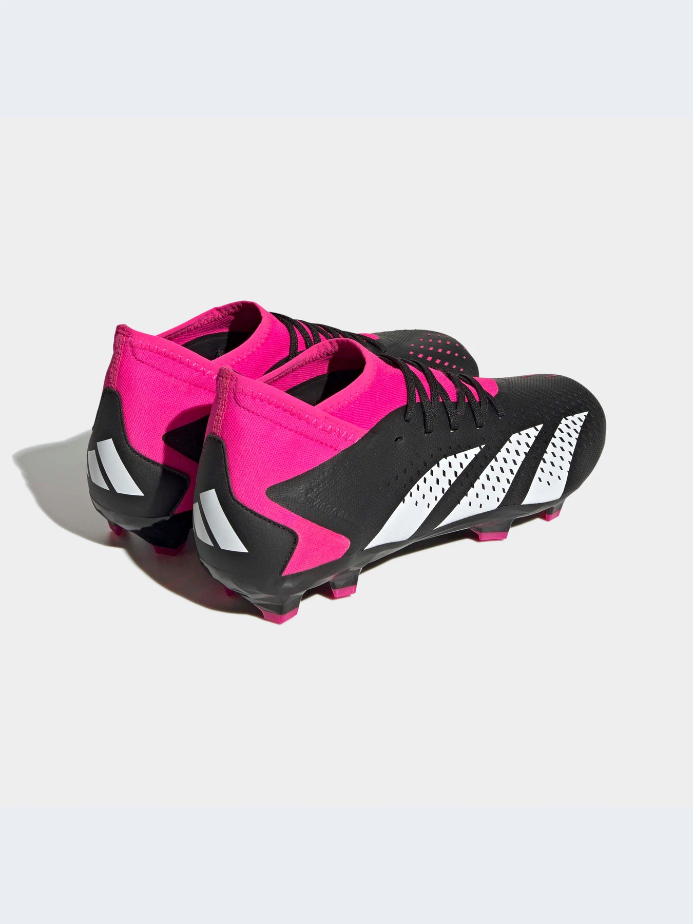 Кроссовки Adidas Predator модель GW4589-KZ Кроссовки Adidas Predator модель GW4589-KZ Фото
