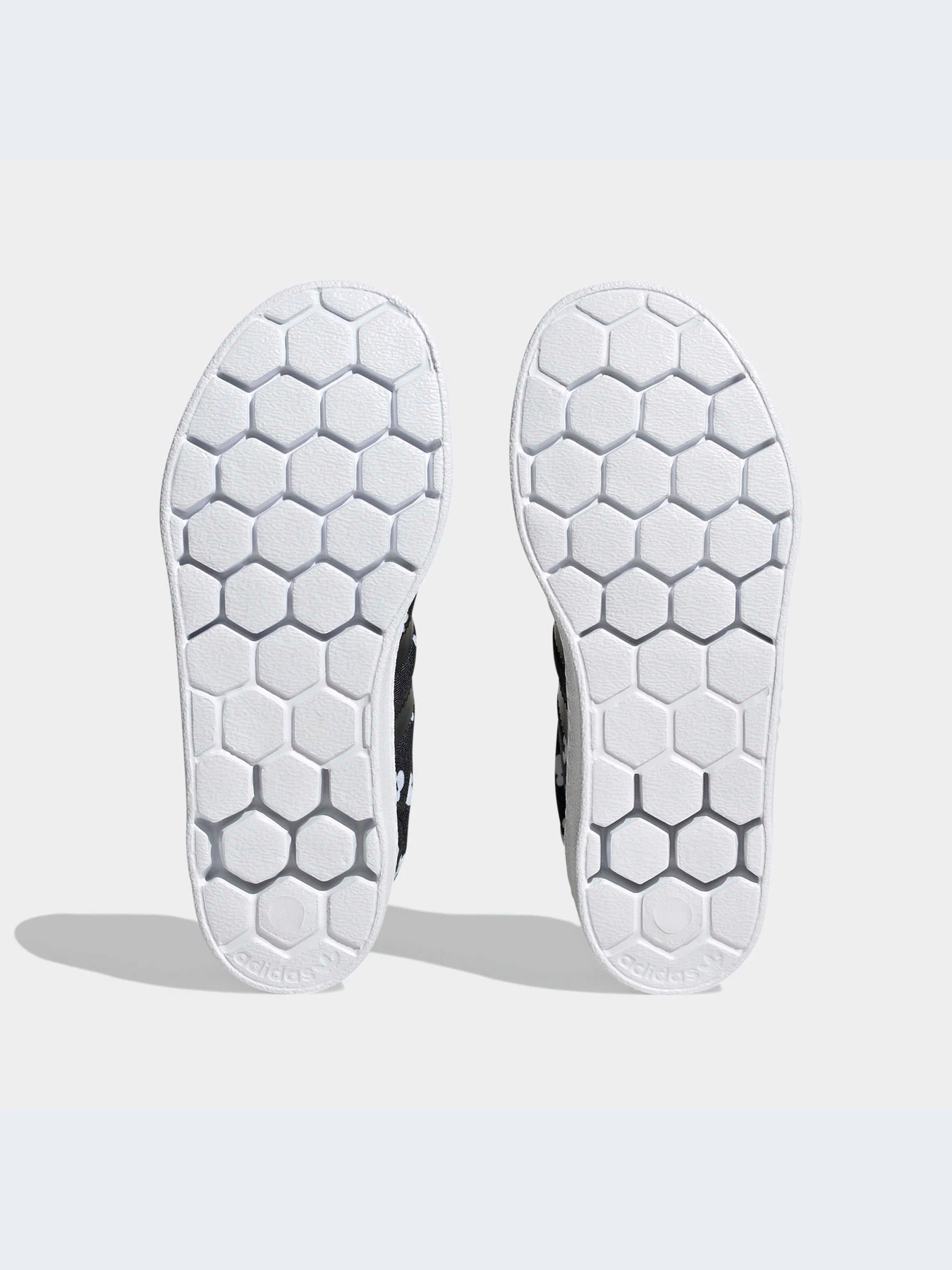 Кроссовки Adidas Superstar модель HQ4081-KZ Кроссовки Adidas Superstar модель HQ4081-KZ Фото