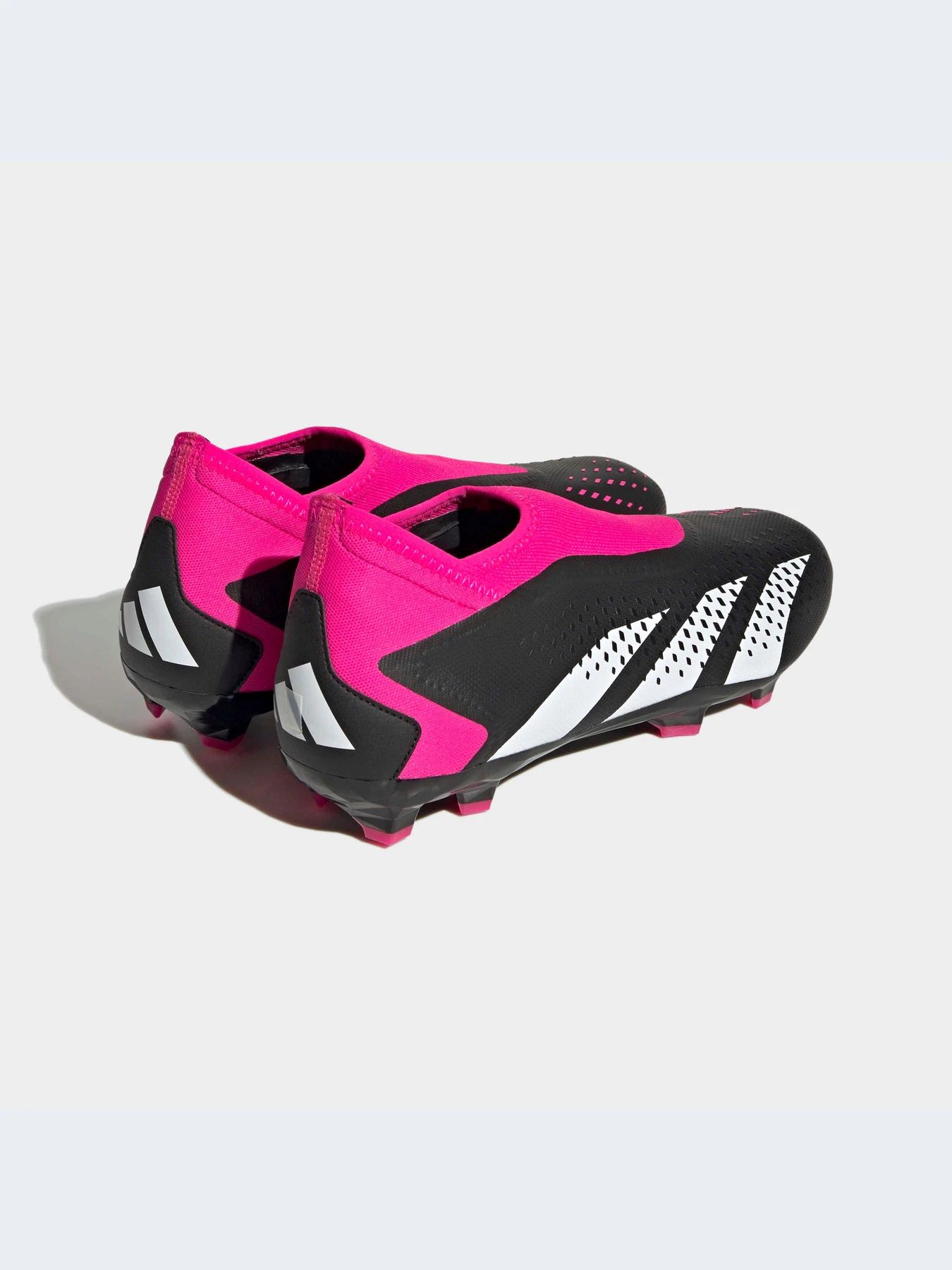 Кроссовки Adidas Predator модель GW4597-KZ Кроссовки Adidas Predator модель GW4597-KZ Фото