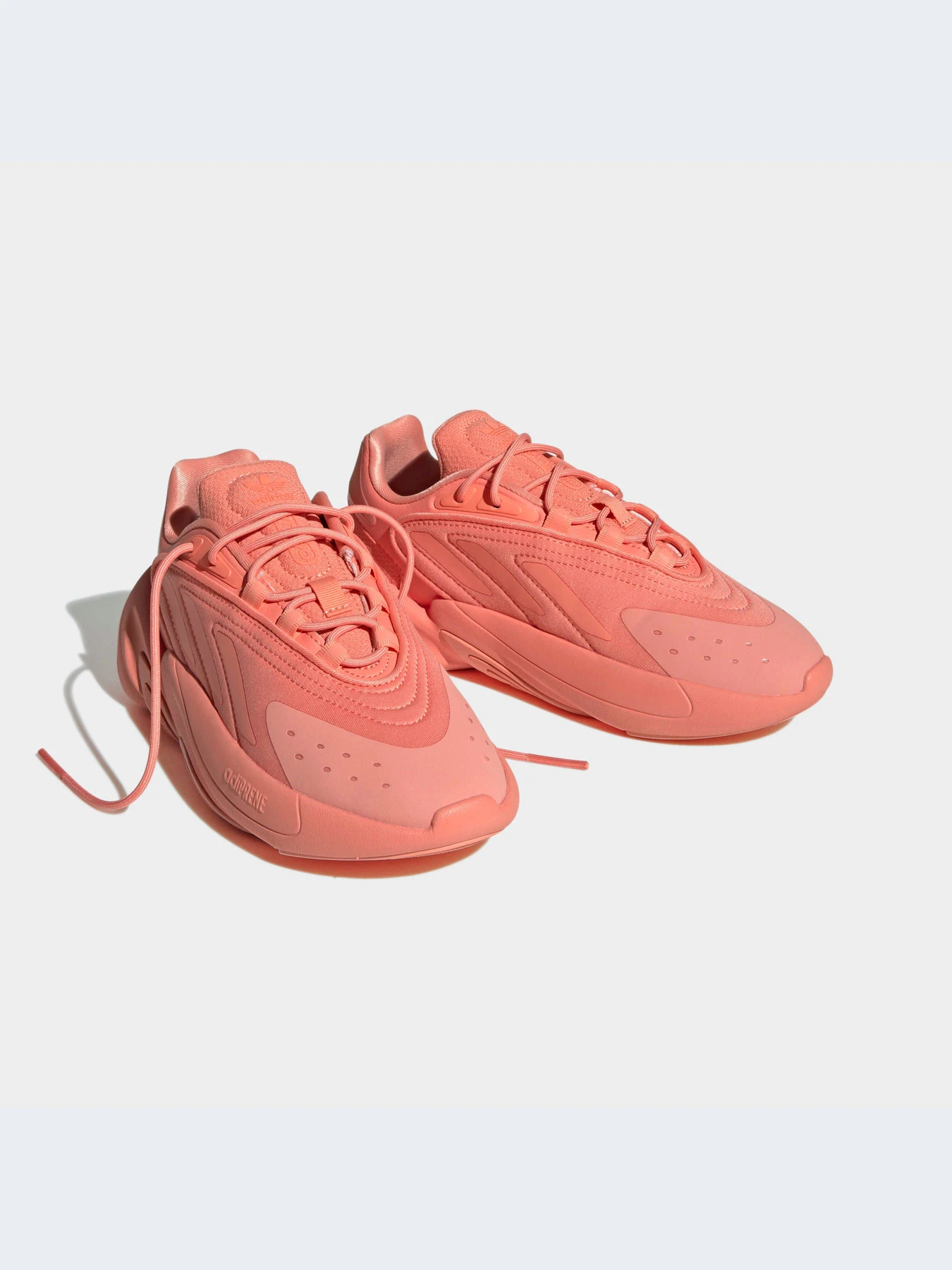 Кроссовки Adidas Ozweego модель HQ1617-KZ Кроссовки Adidas Ozweego модель HQ1617-KZ Фото