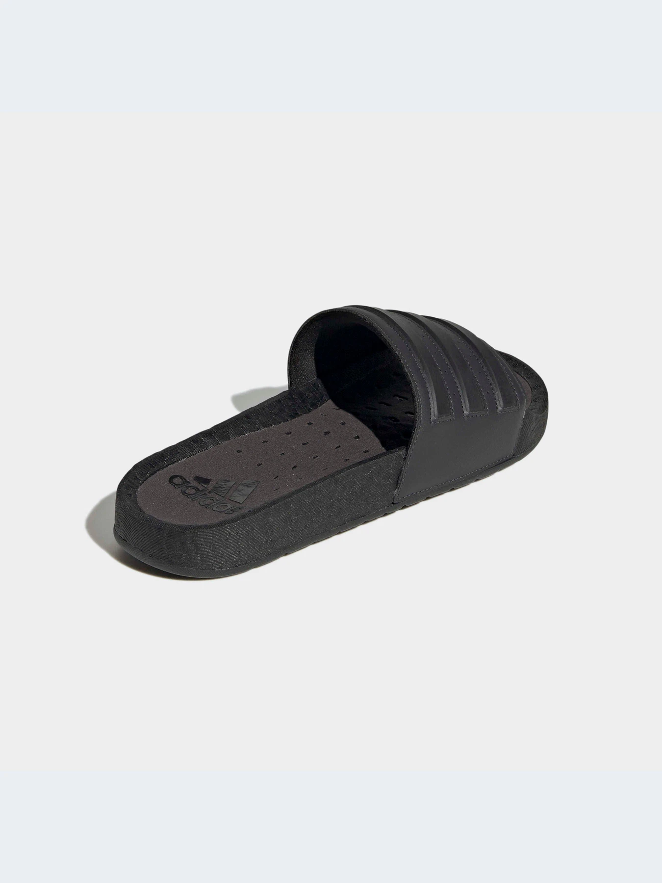 Шлёпанцы Adidas Adilette модель GX4285-KZ Шлёпанцы Adidas Adilette модель GX4285-KZ Фото