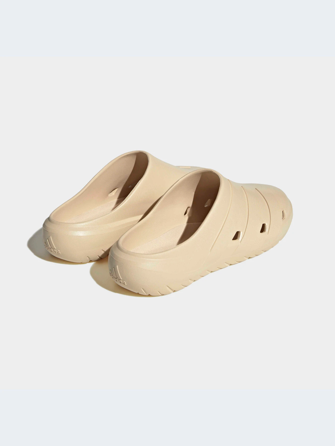 Шлёпанцы Adidas модель HQ9916-KZ Шлёпанцы Adidas модель HQ9916-KZ Фото