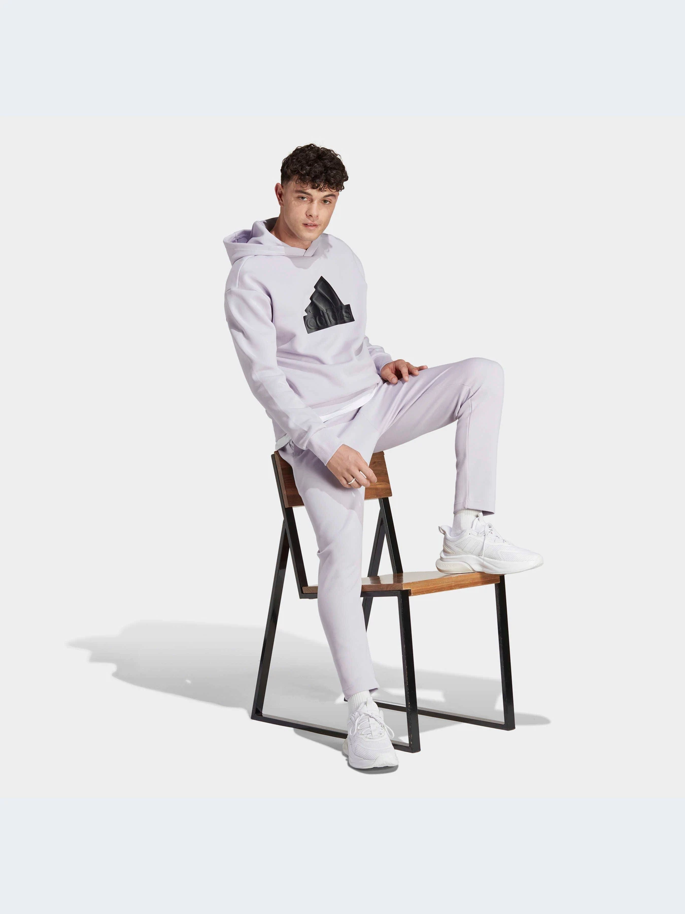 Худи и свитшоты Adidas модель HY3399-KZ Худи и свитшоты Adidas модель HY3399-KZ Фото