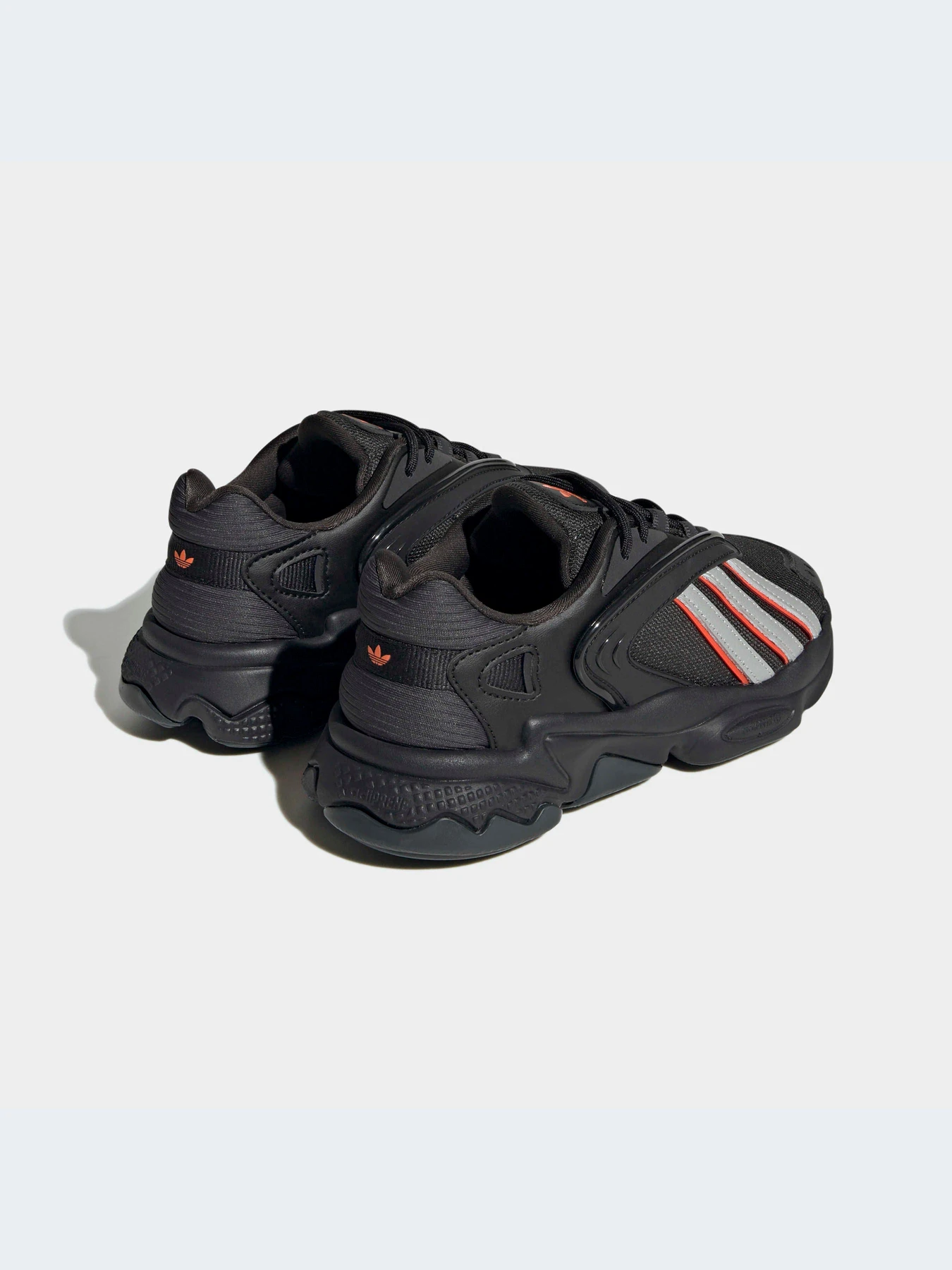 Кроссовки Adidas модель HR0265-KZ Кроссовки Adidas модель HR0265-KZ Фото