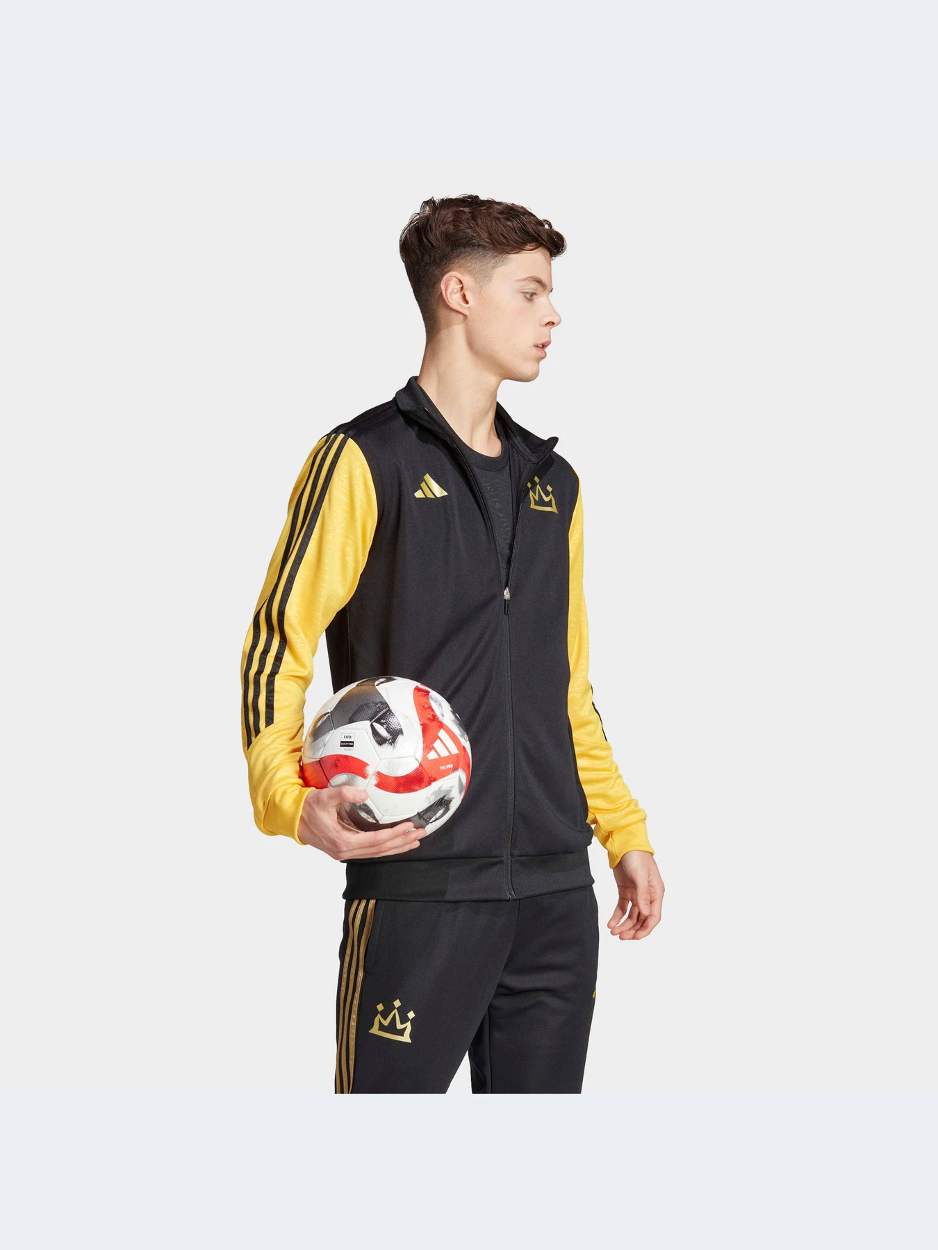 Худи и свитшоты Adidas модель HR8833-KZ Худи и свитшоты Adidas модель HR8833-KZ Фото