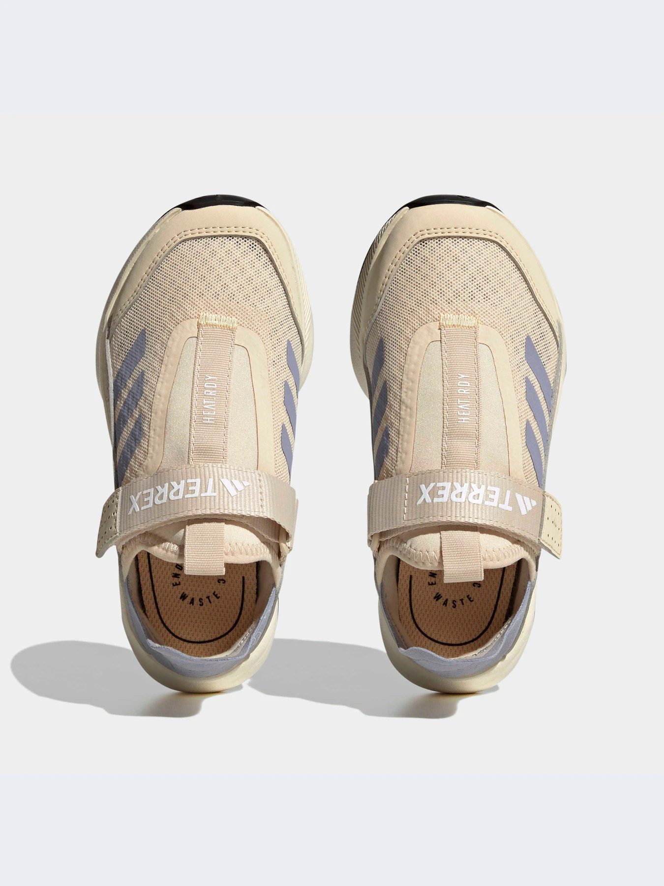 Кроссовки Adidas модель HP6196-KZ Кроссовки Adidas модель HP6196-KZ Фото