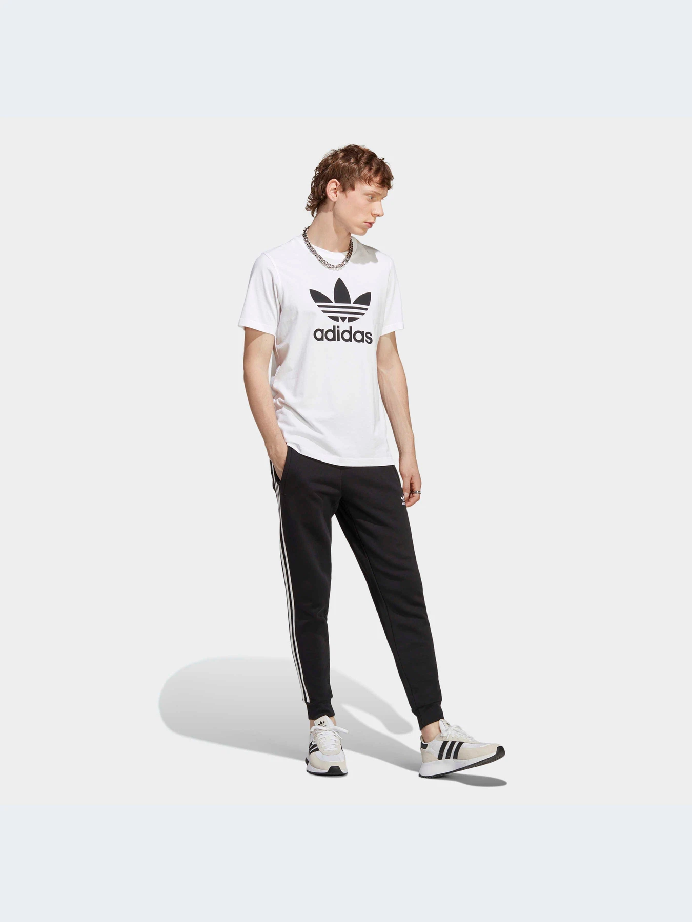 Спортивная одежда Adidas Adicolor модель GN3458-KZ Спортивная одежда Adidas Adicolor модель GN3458-KZ Фото