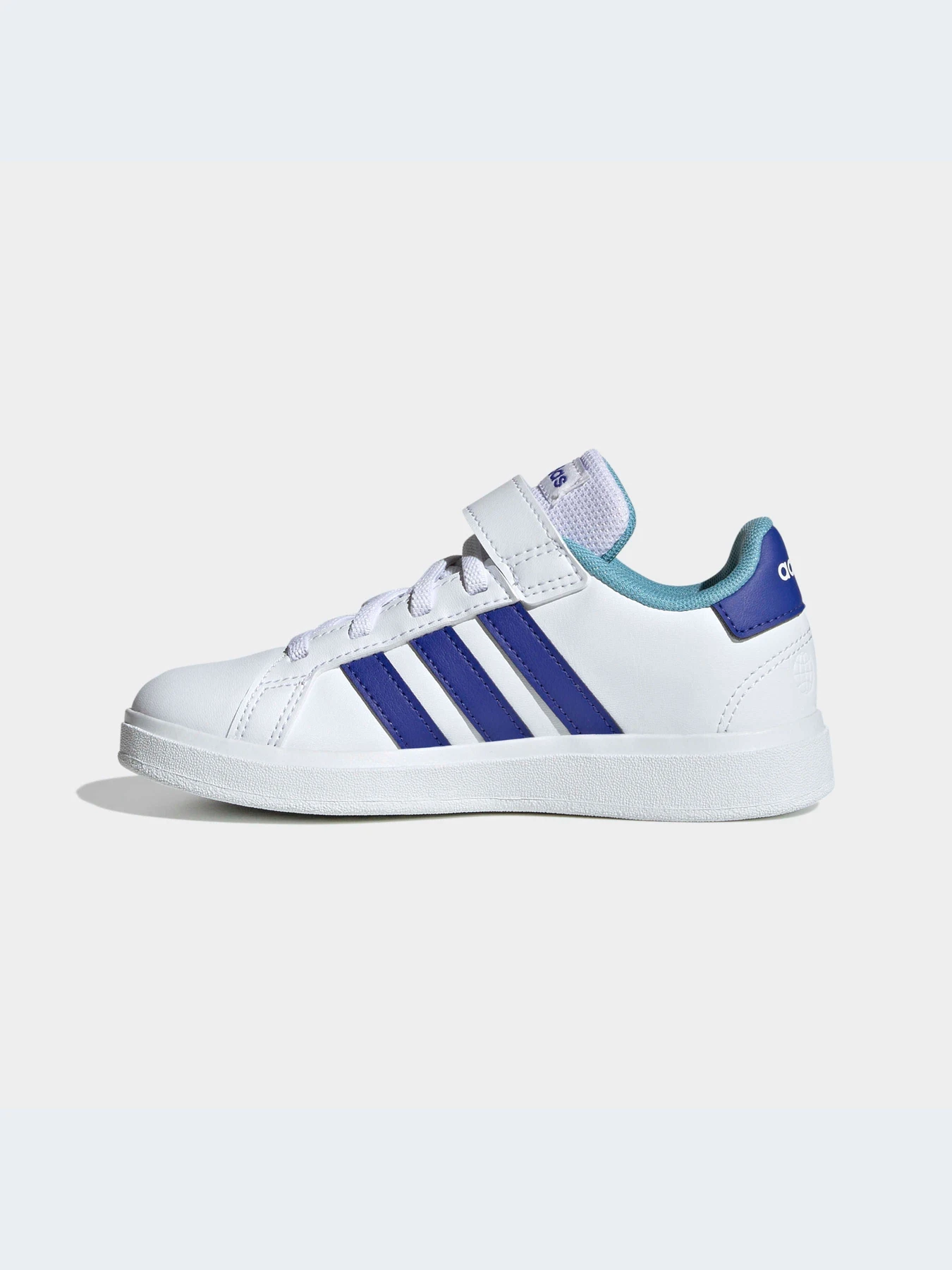 Кроссовки Adidas модель HP8915-KZ Кроссовки Adidas модель HP8915-KZ Фото