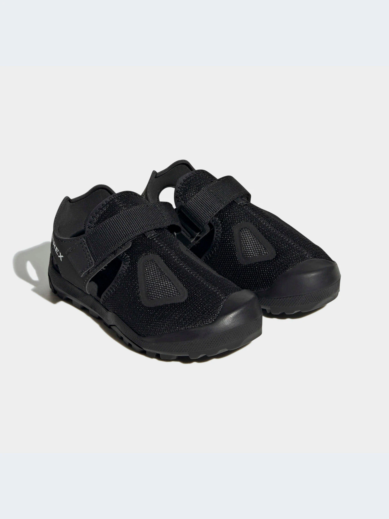 Сандалии Adidas модель HQ5835-KZ Сандалии Adidas модель HQ5835-KZ Фото