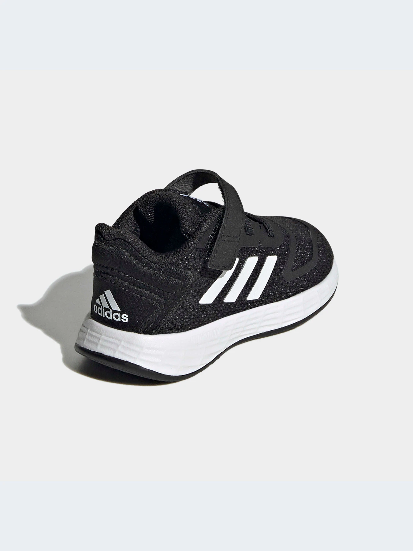 Кроссовки Adidas модель GZ0652-KZ Кроссовки Adidas модель GZ0652-KZ Фото