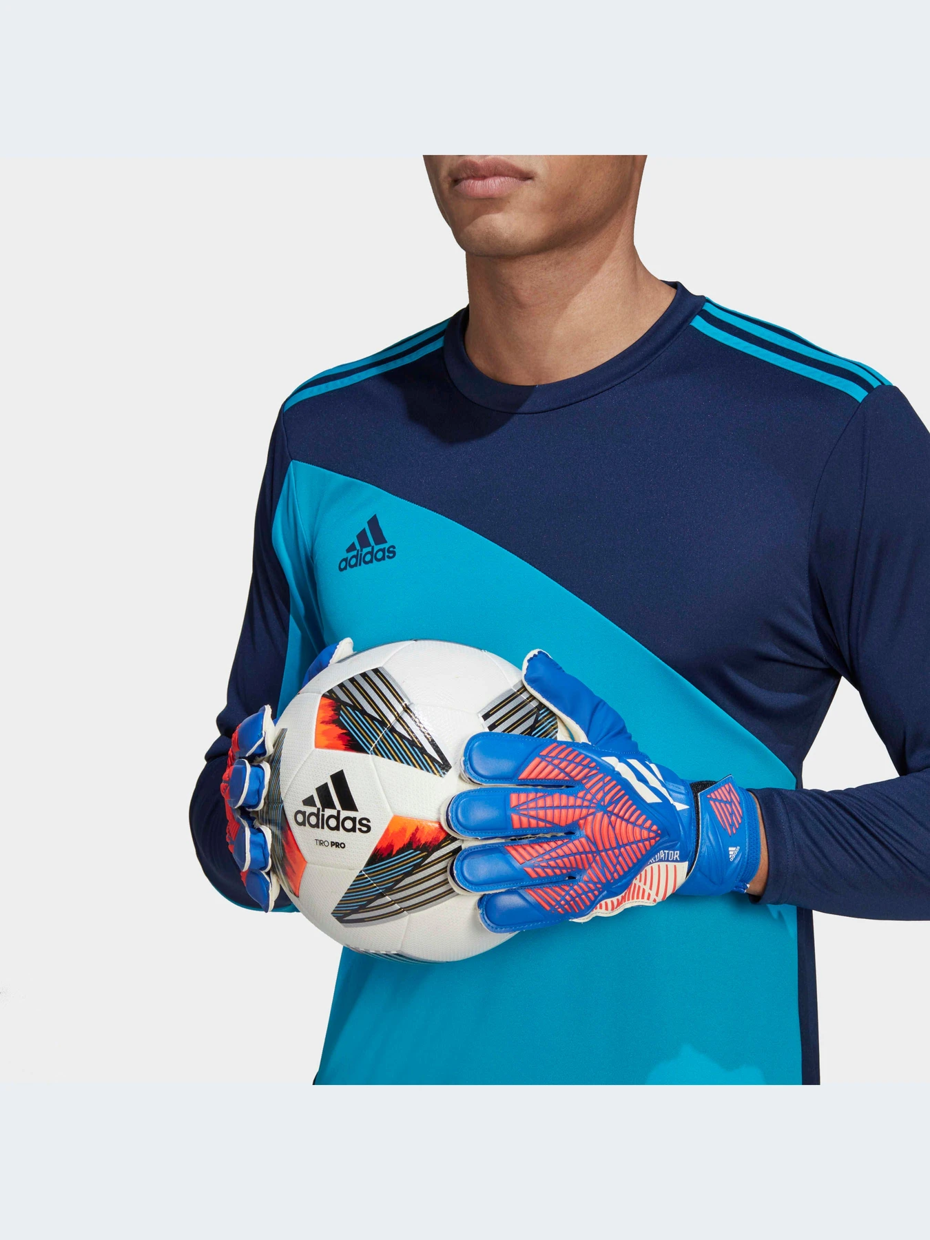 Перчатки для спорта Adidas Predator модель H43741-KZ Перчатки для спорта Adidas Predator модель H43741-KZ Фото