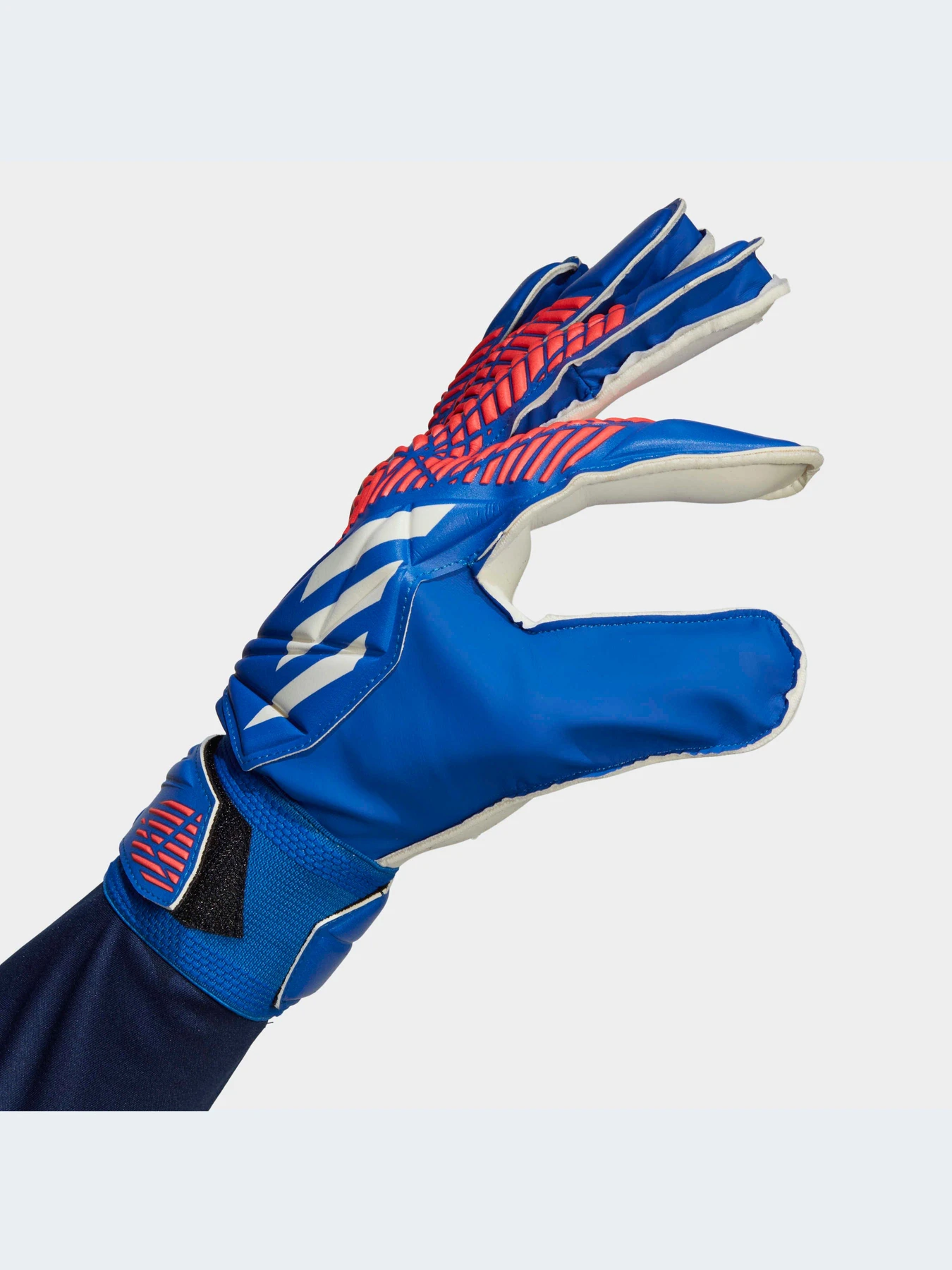 Перчатки для спорта Adidas Predator модель H43741-KZ Перчатки для спорта Adidas Predator модель H43741-KZ Фото