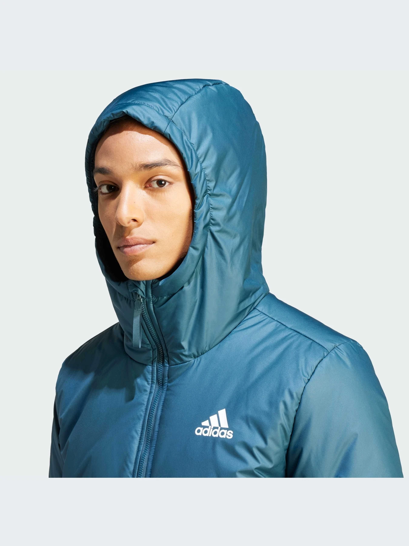 Куртки и дубленки Adidas 3 Stripes модель IK0512-KZ Куртки и дубленки Adidas 3 Stripes модель IK0512-KZ Фото
