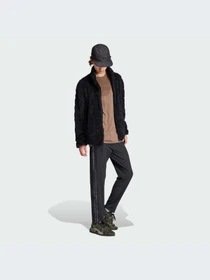 Куртки и дубленки Adidas Adventure модель IJ0723-KZ Фото