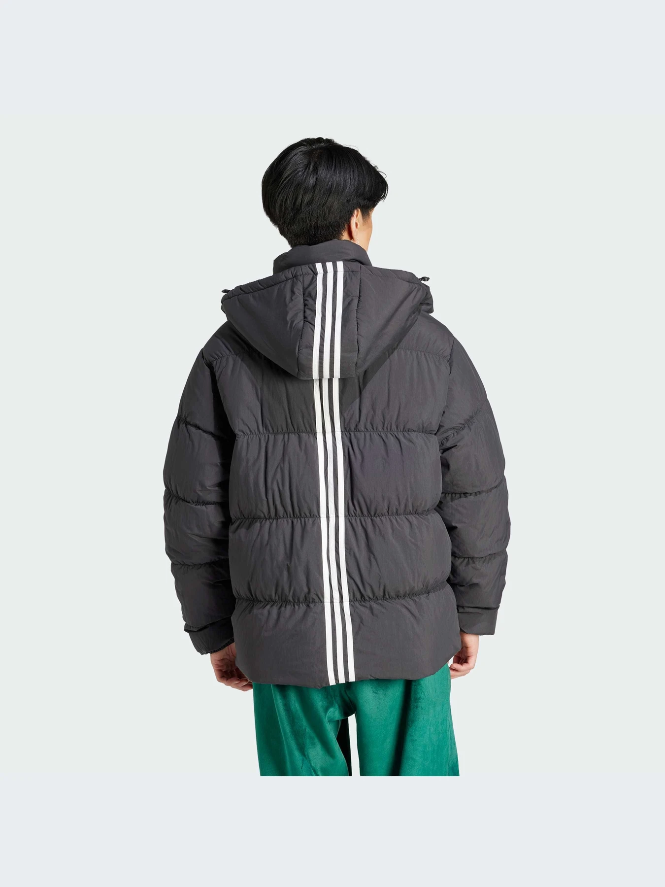 Куртки и дубленки Adidas модель HZ0688-KZ Куртки и дубленки Adidas модель HZ0688-KZ Фото