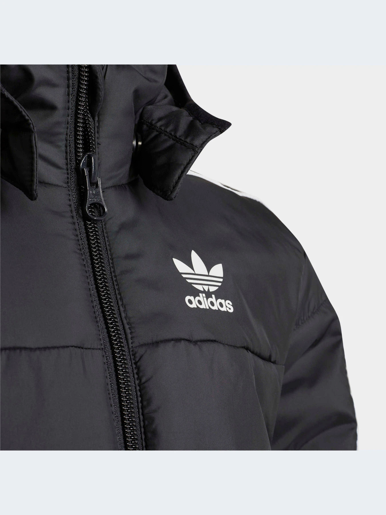 Куртки и дубленки Adidas Adicolor модель HK2960-KZ Куртки и дубленки Adidas Adicolor модель HK2960-KZ Фото