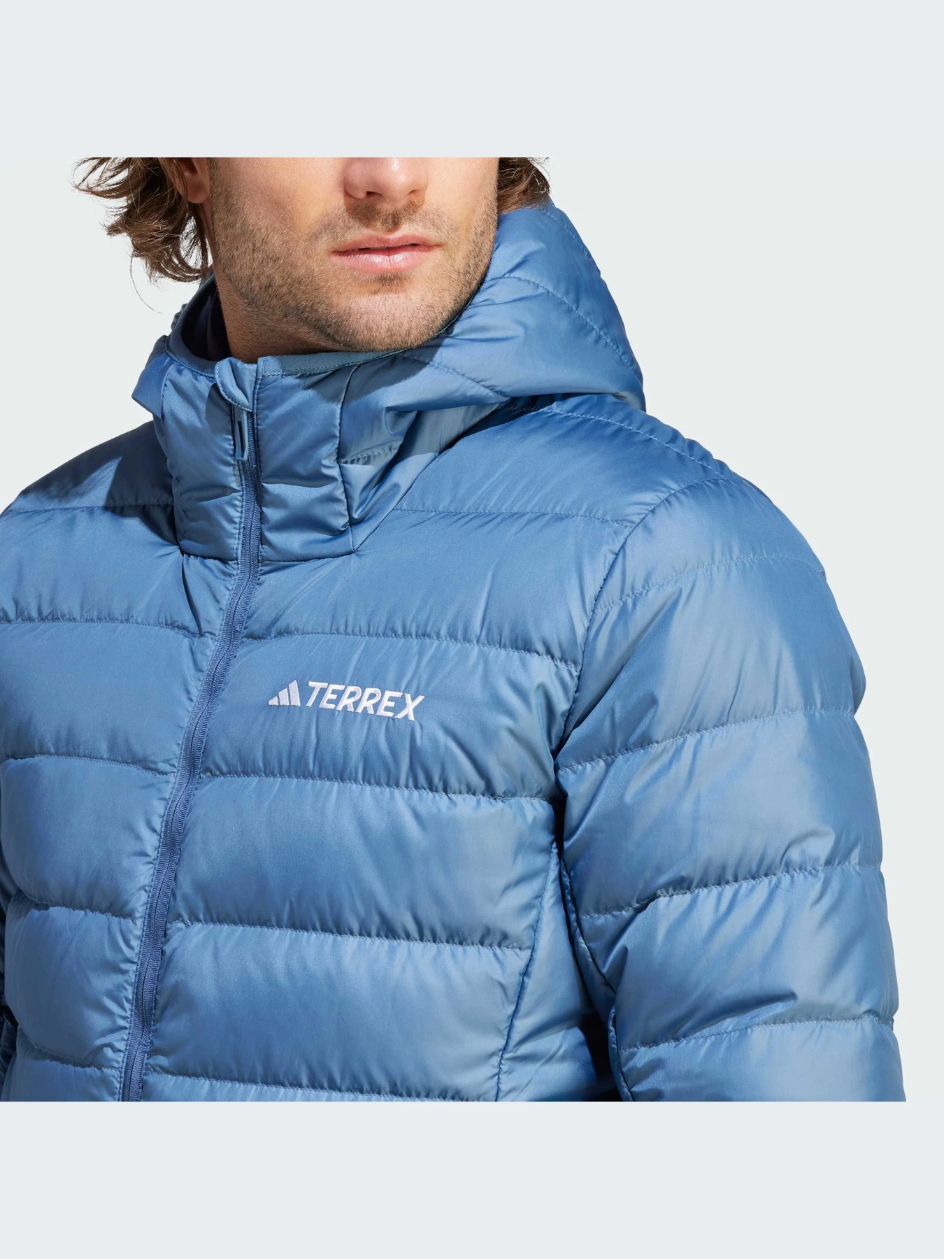 Куртки и дубленки Adidas модель IP6039-KZ Куртки и дубленки Adidas модель IP6039-KZ Фото