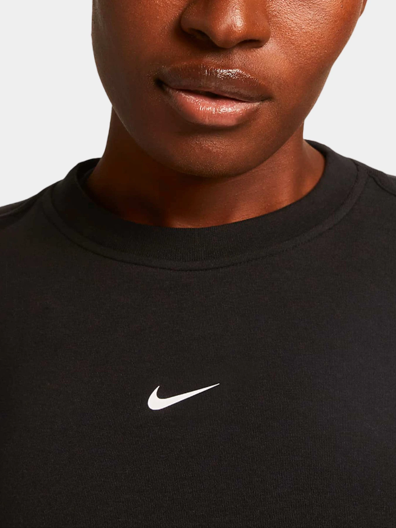 Худи и свитшоты NIKE модель FB5125-010 Худи и свитшоты NIKE модель FB5125-010 Фото