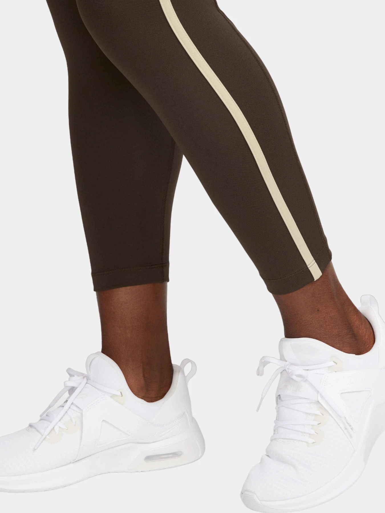 Брюки NIKE модель FB7612-237 Брюки NIKE модель FB7612-237 Фото