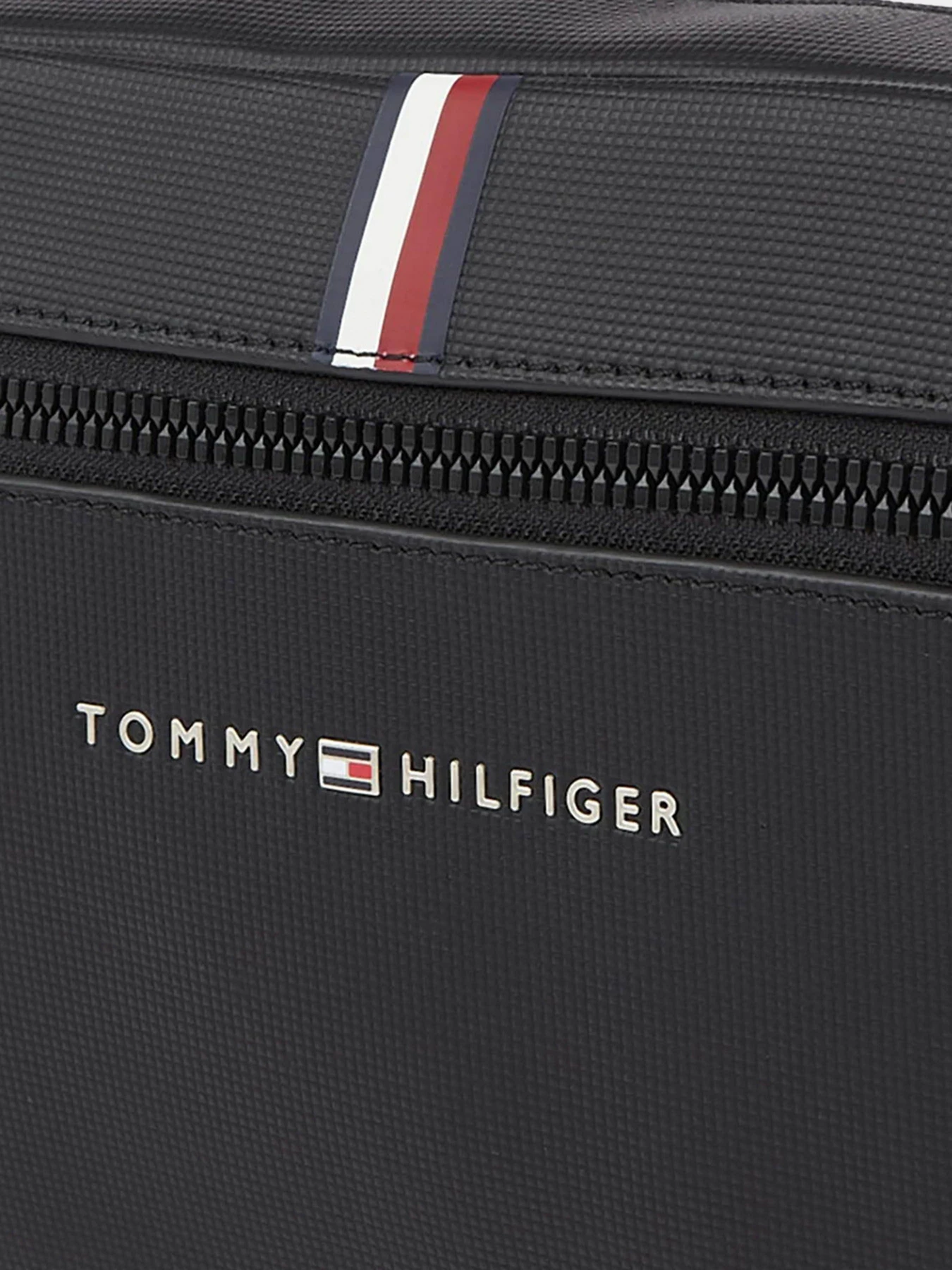 Сумки Tommy Hilfiger модель AM0AM11922-BDS Фото