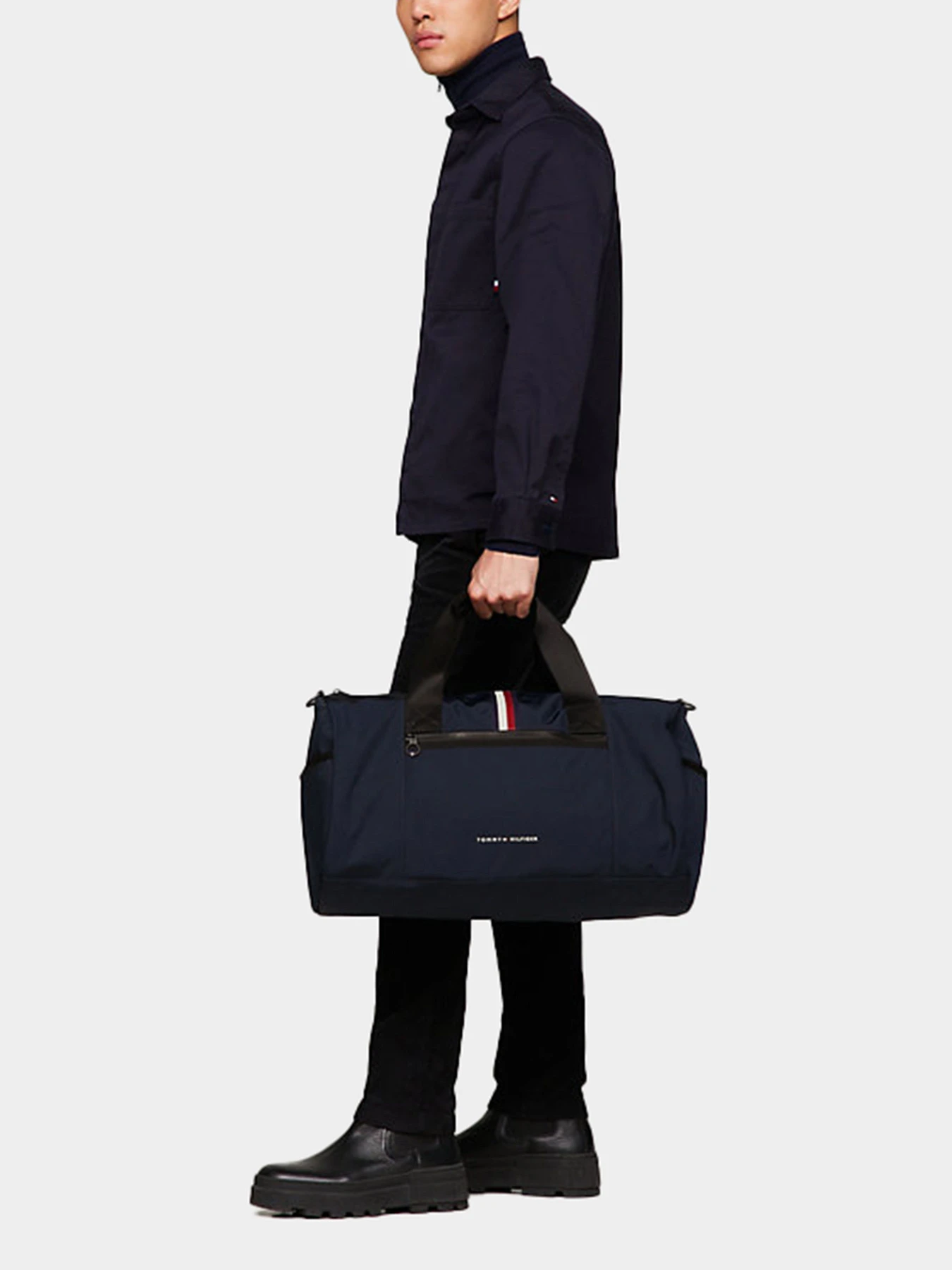 Сумки Tommy Hilfiger модель AM0AM12089-DW6 Сумки Tommy Hilfiger модель AM0AM12089-DW6 Фото