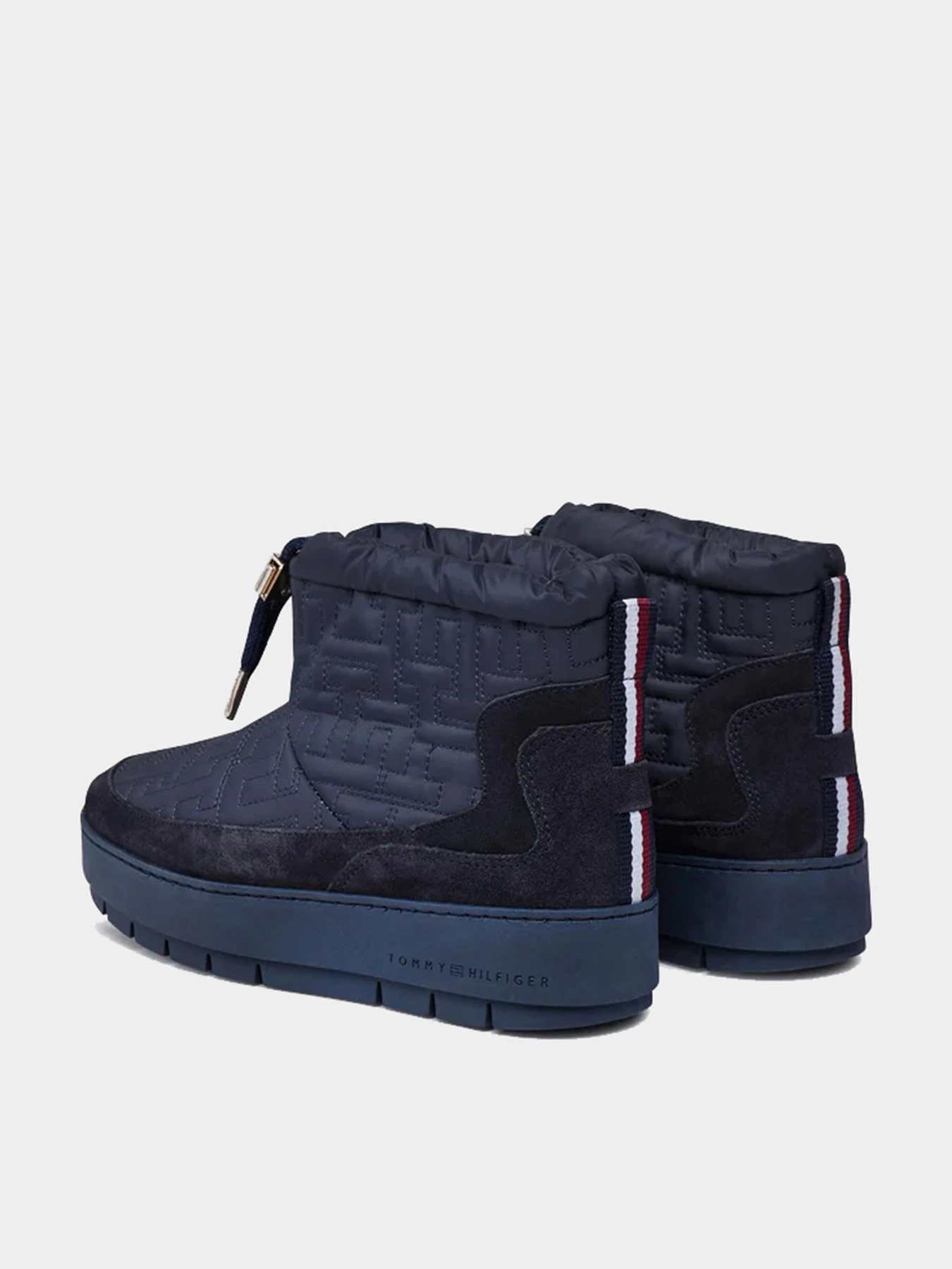 Ботинки и сапоги Tommy Hilfiger модель FW0FW07637-DW6 Ботинки и сапоги Tommy Hilfiger модель FW0FW07637-DW6 Фото