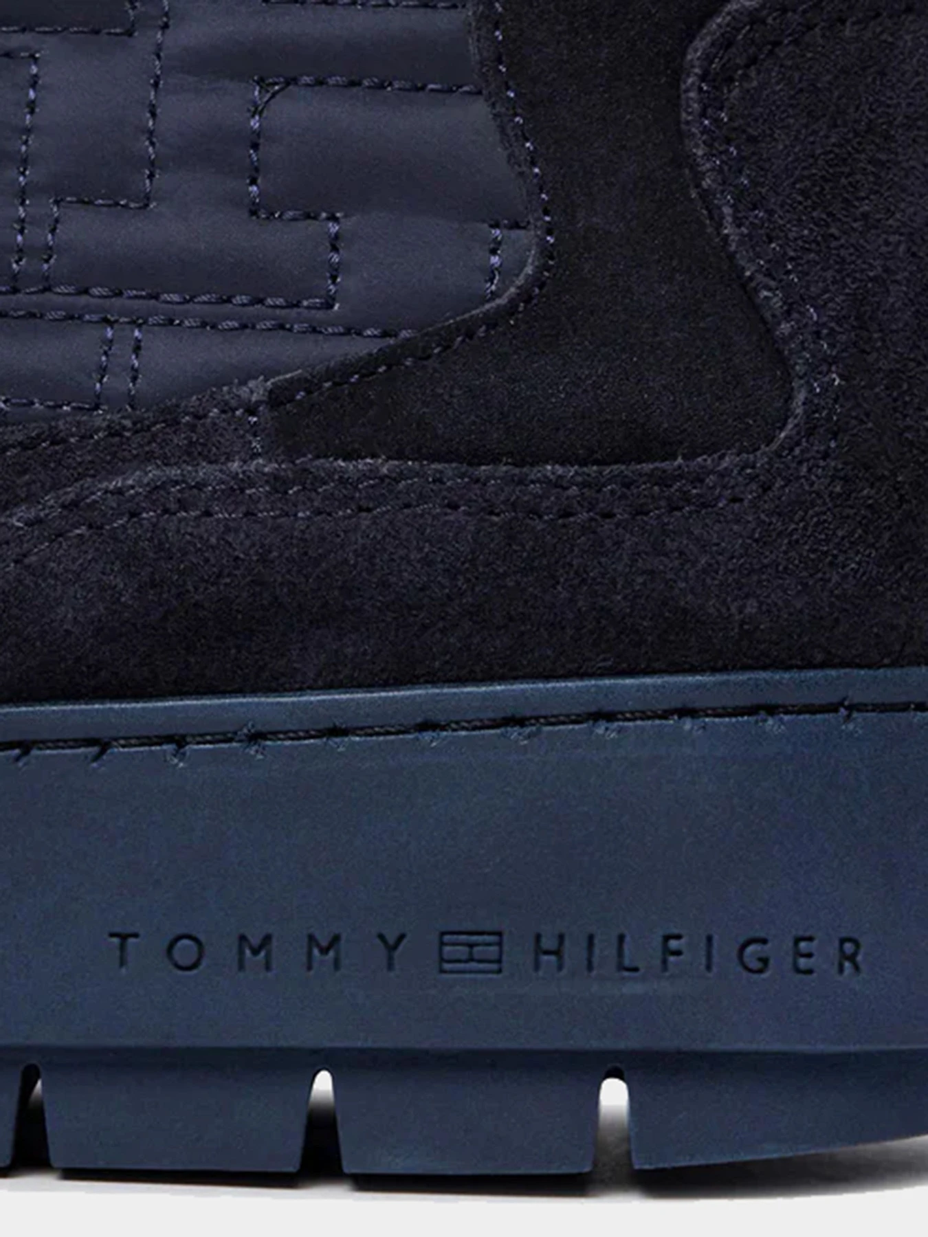 Ботинки и сапоги Tommy Hilfiger модель FW0FW07637-DW6 Ботинки и сапоги Tommy Hilfiger модель FW0FW07637-DW6 Фото