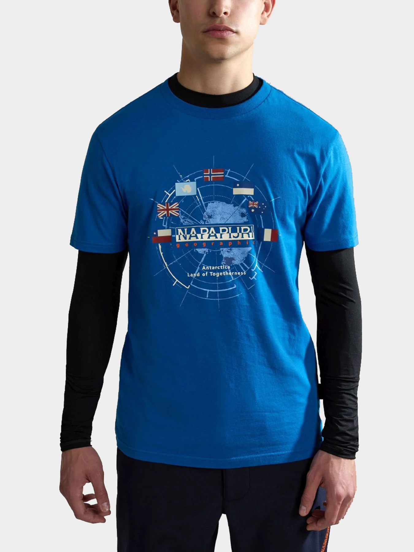 Футболки и поло Napapijri модель NP0A4HFVB2I1 Футболки и поло Napapijri модель NP0A4HFVB2I1 Фото