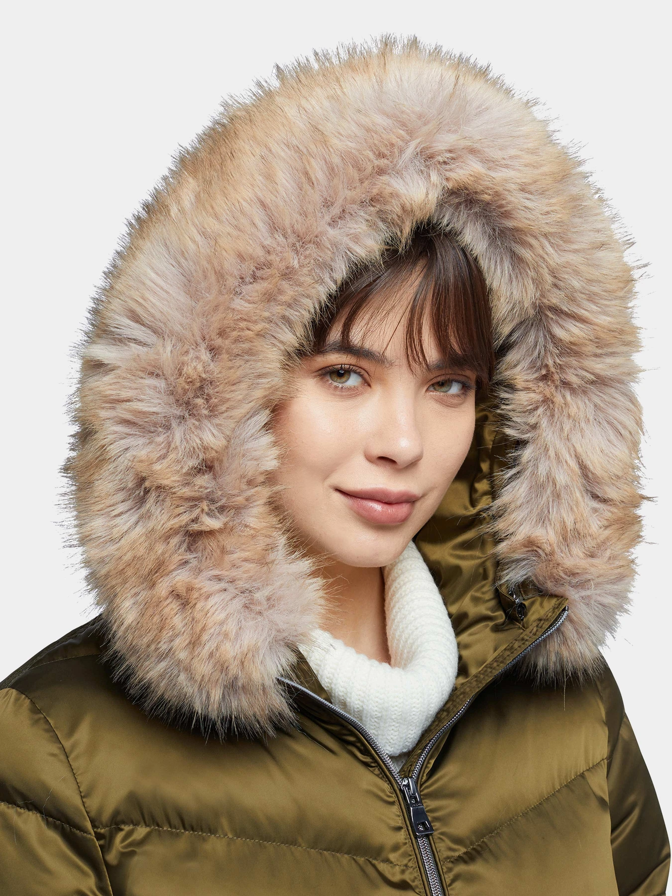 Куртки и дубленки Geox модель W3628H-T3013-F3420 Куртки и дубленки Geox модель W3628H-T3013-F3420 Фото