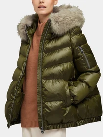 Куртки и дубленки Geox модель W3628S-T3013-F3420 Фото