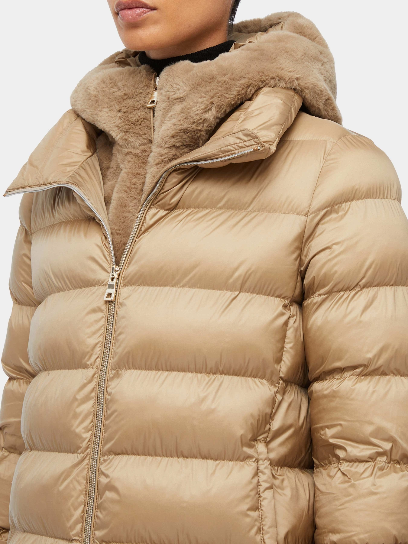 Куртки и дубленки Geox модель W3628F-TC177-F1731 Куртки и дубленки Geox модель W3628F-TC177-F1731 Фото