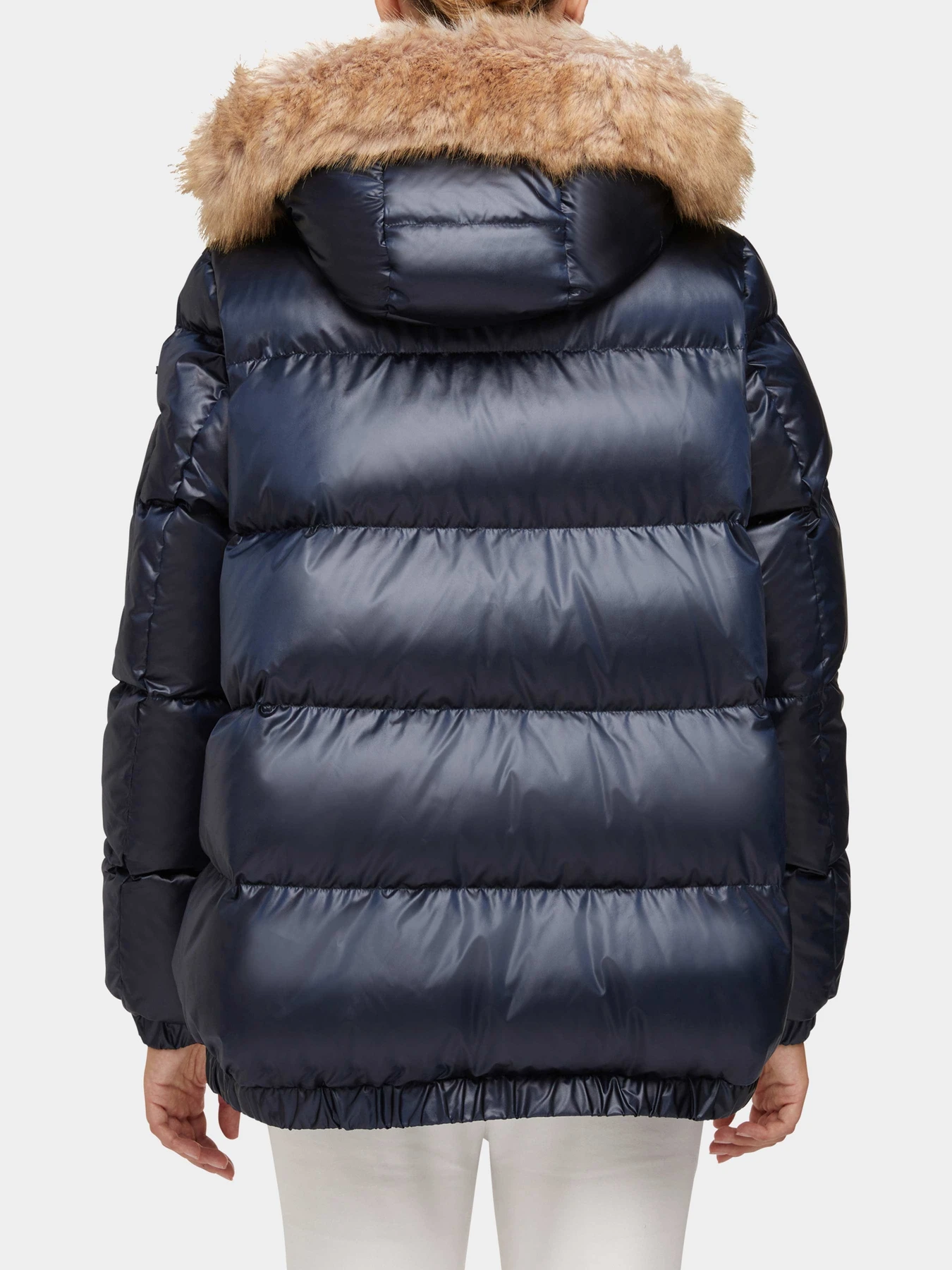 Куртки и дубленки Geox модель W3628S-T3013-F1624 Куртки и дубленки Geox модель W3628S-T3013-F1624 Фото