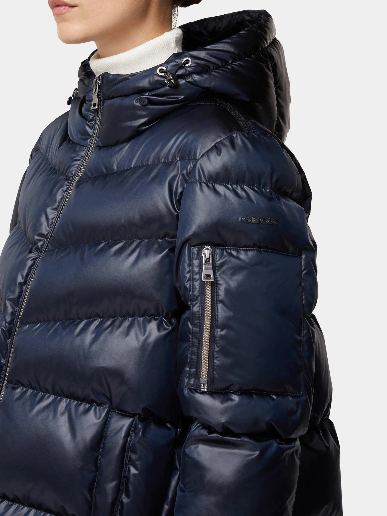 Куртки и дубленки Geox модель W3628S-T3013-F1624 Куртки и дубленки Geox модель W3628S-T3013-F1624 Фото