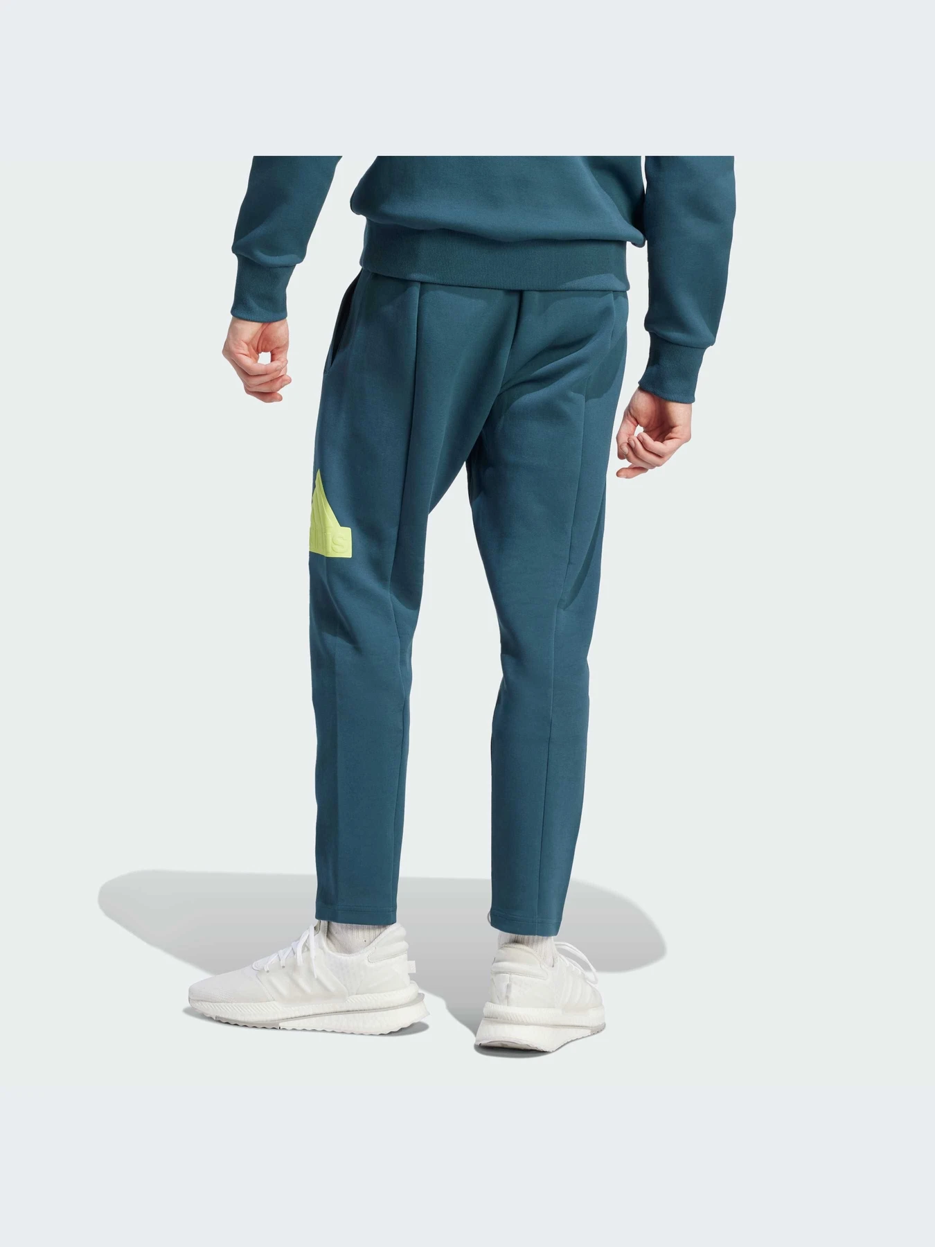 Брюки Adidas Icons модель IJ6401-KZ Брюки Adidas Icons модель IJ6401-KZ Фото