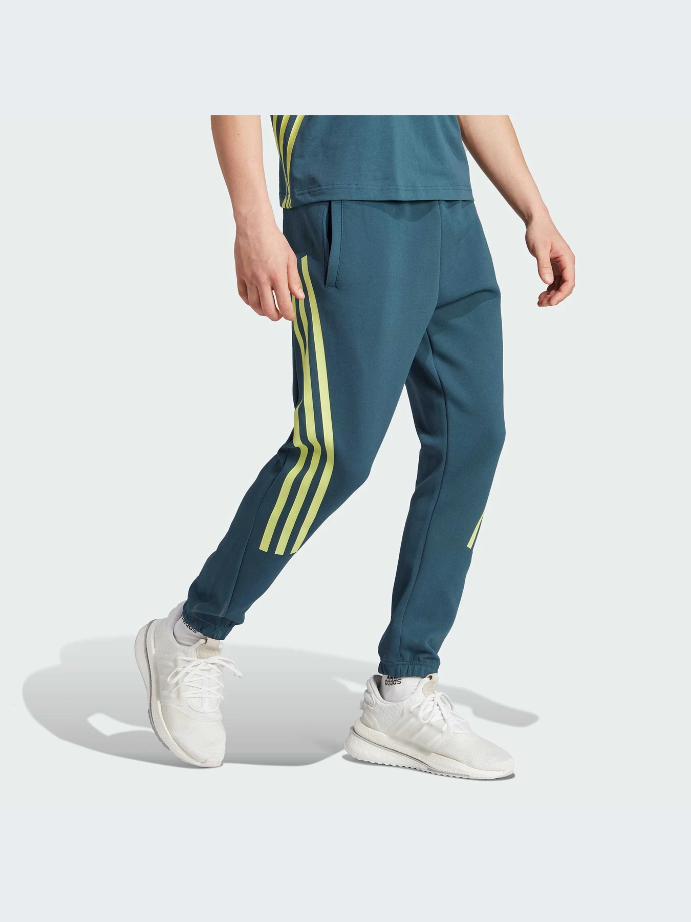 Брюки Adidas Icons модель IJ6372-KZ Брюки Adidas Icons модель IJ6372-KZ Фото