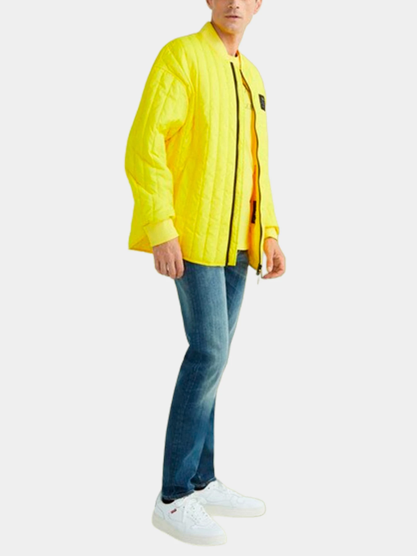 Куртки и дубленки Armani Exchange модель 6RZB11-ZNUQZ-1689 Куртки и дубленки Armani Exchange модель 6RZB11-ZNUQZ-1689 Фото