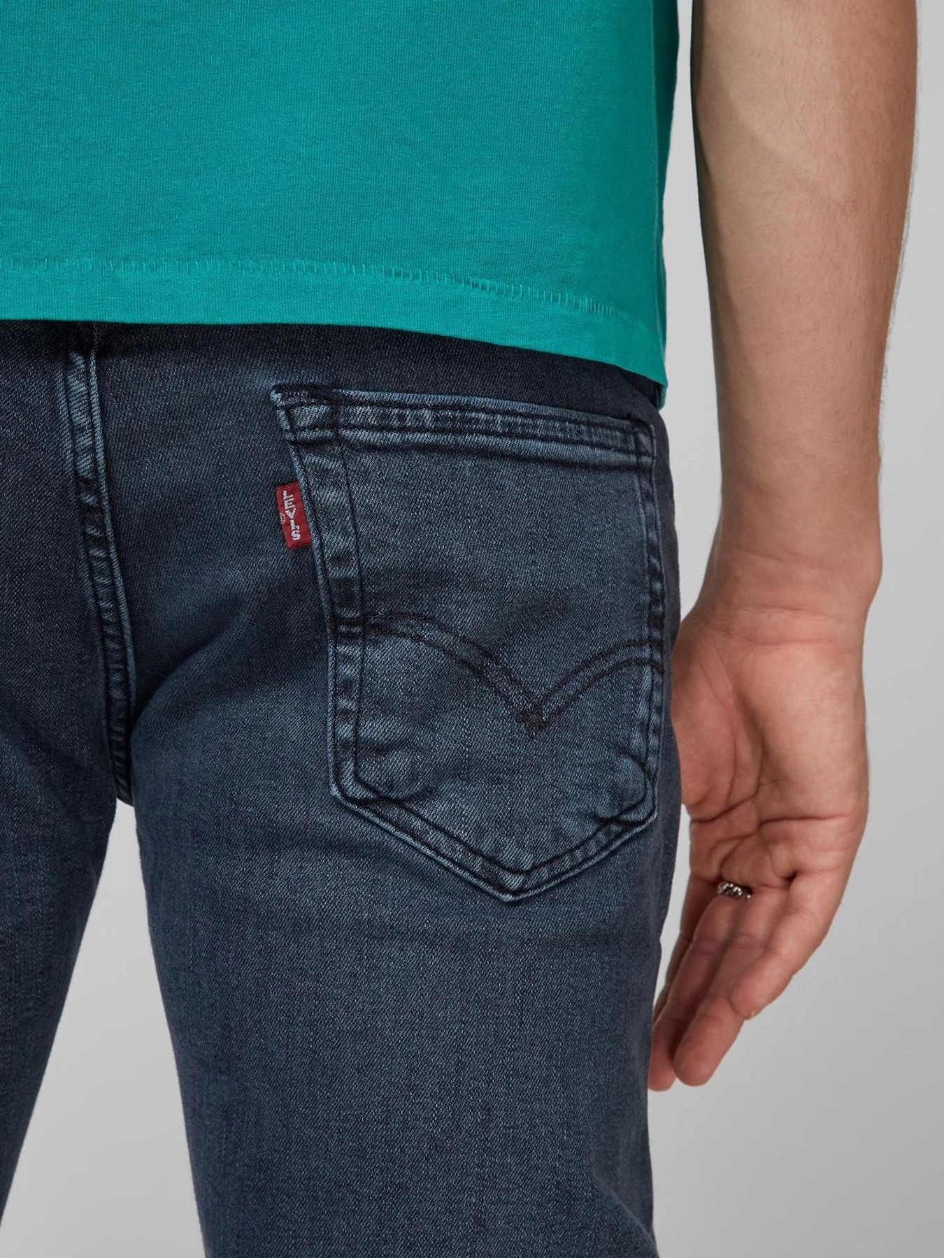 Джинсы Levi's модель 28833;0718 Фото