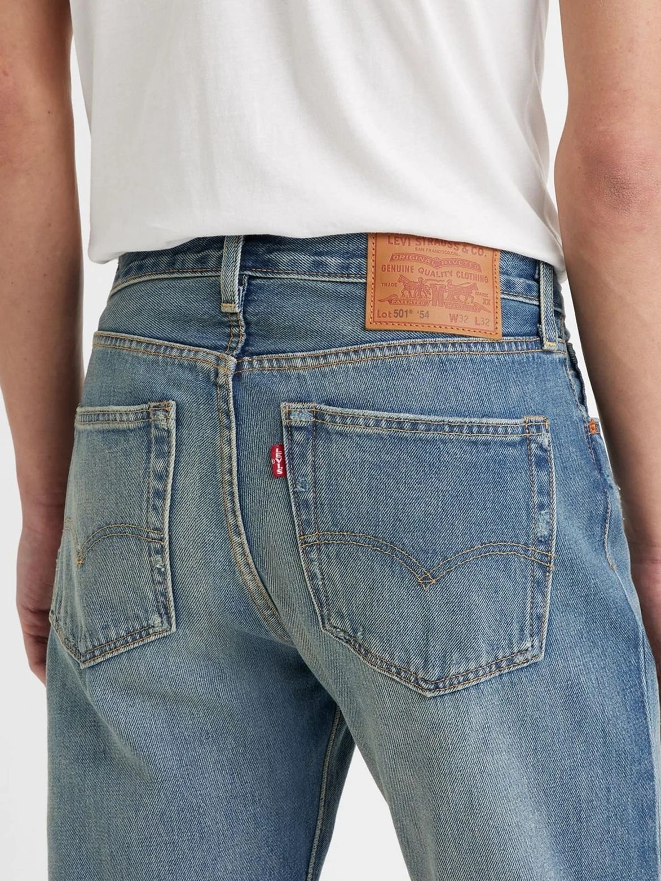 Джинсы Levi's модель A4677;0014 Джинсы Levi's модель A4677;0014 Фото